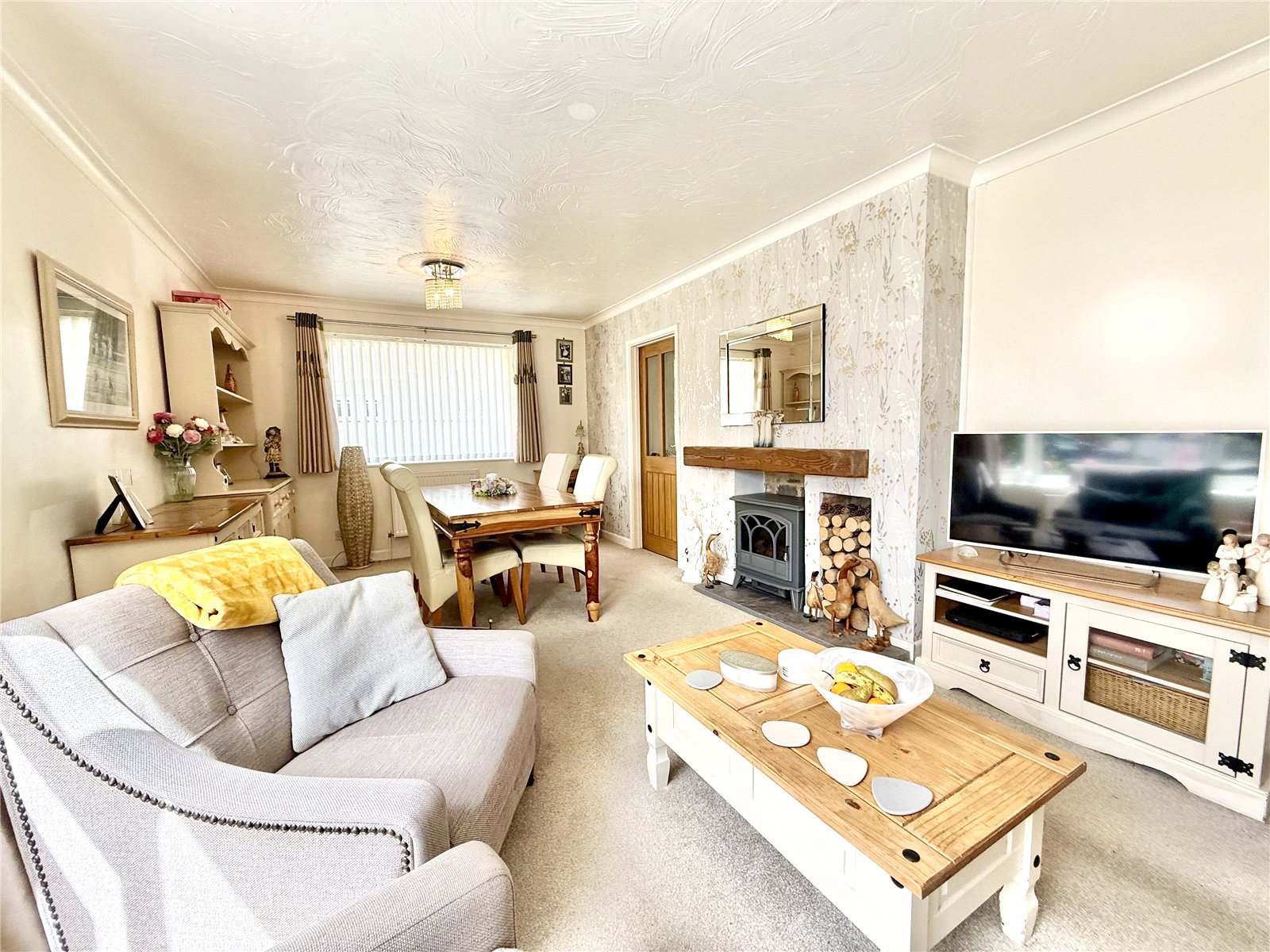 3 bedroom Bungalow for sale in Burnham On Sea, Somerset