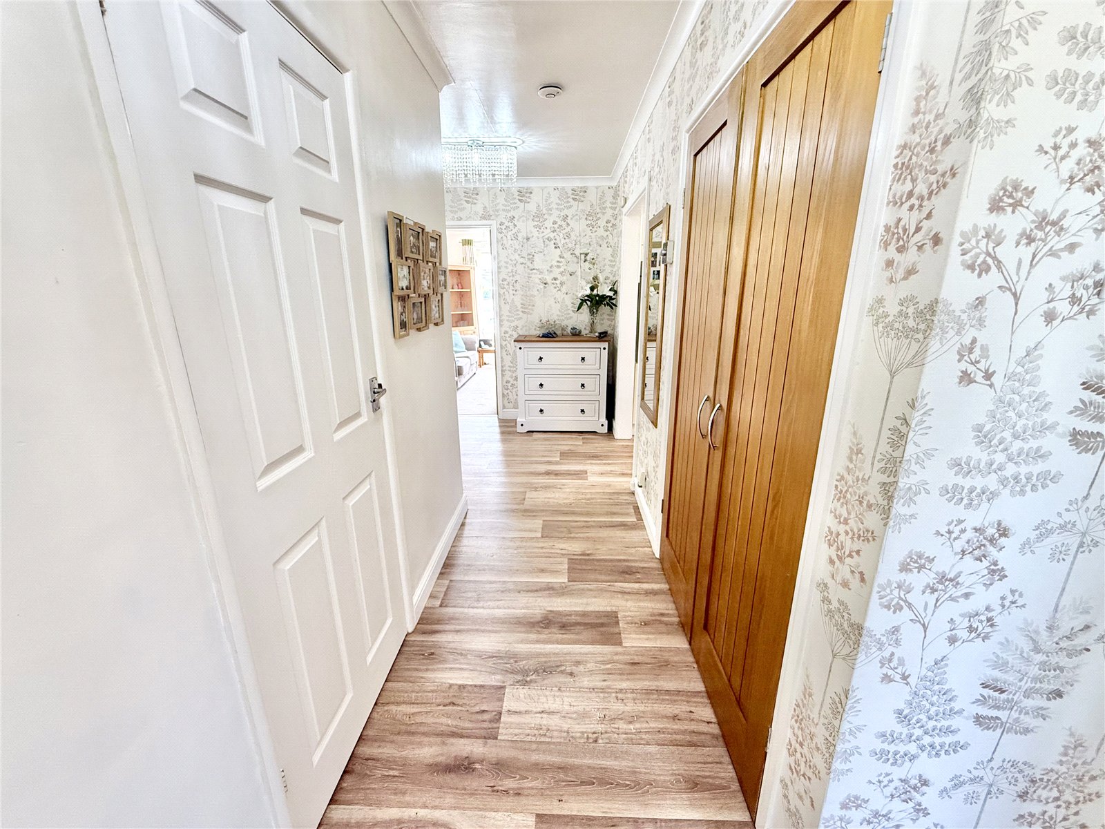 3 bedroom Bungalow for sale in Burnham On Sea, Somerset