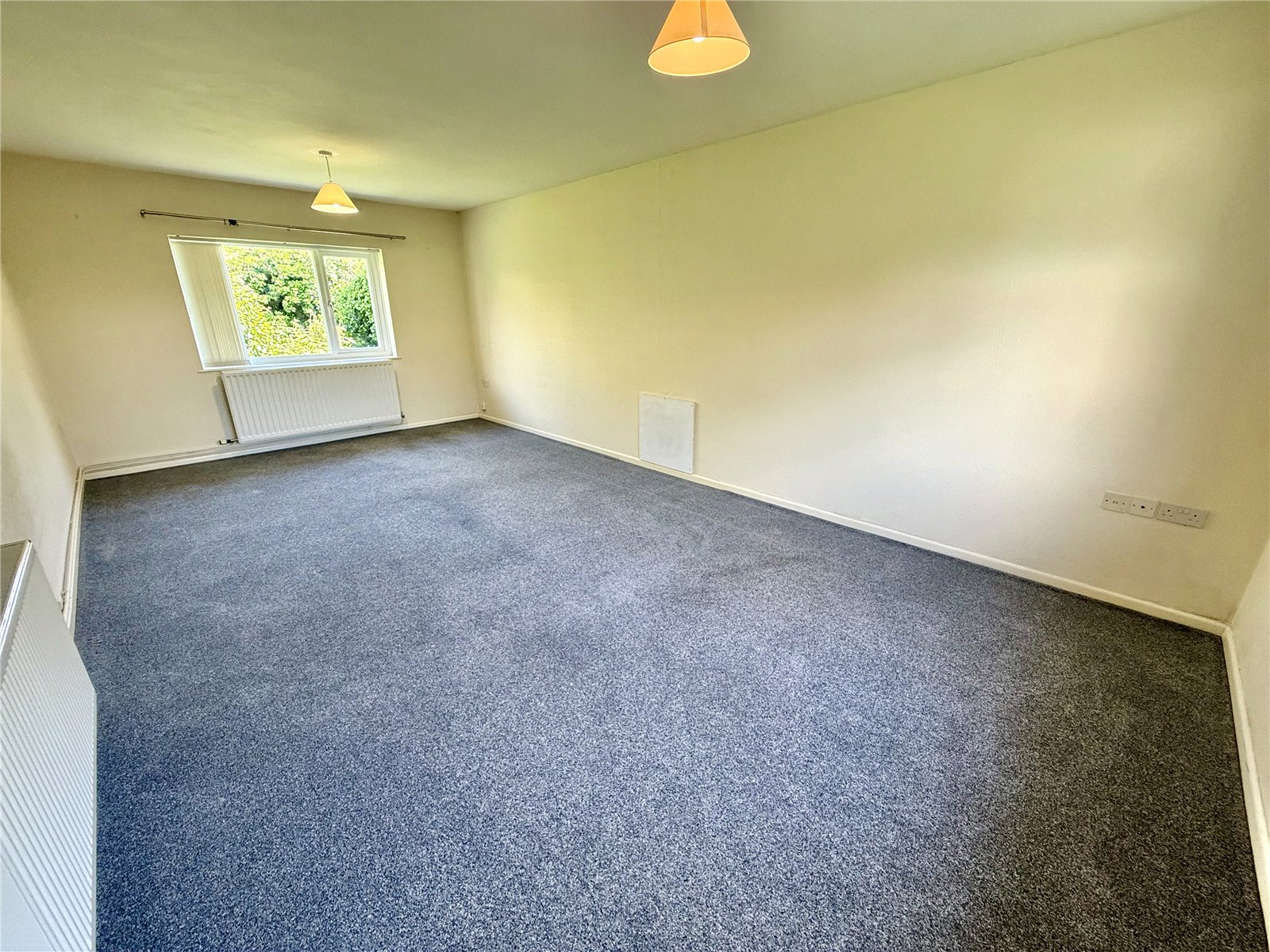 2 bedroom Bungalow for sale in Highbridge, Somerset