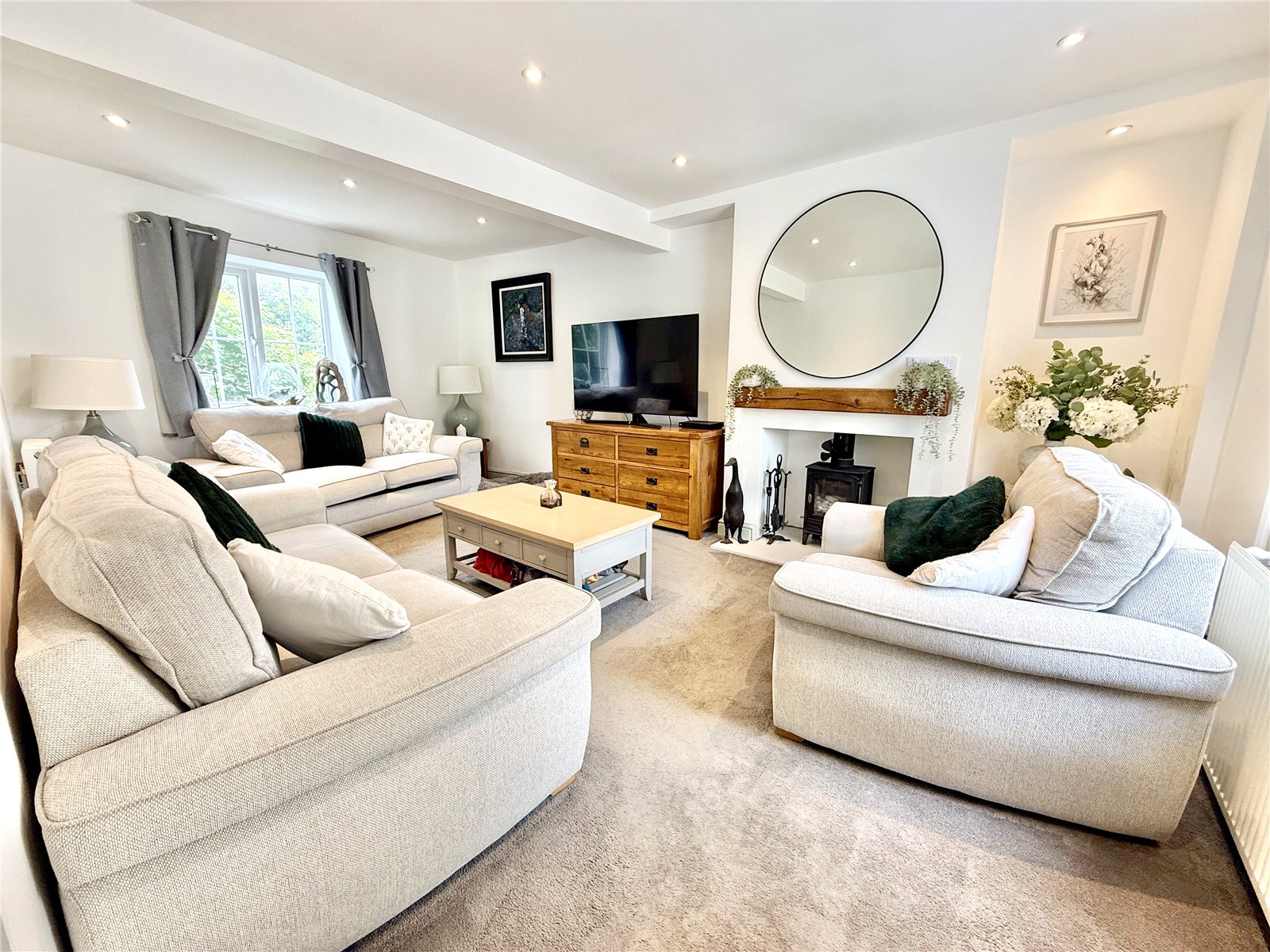 2 bedroom House for sale in East Brent, Somerset