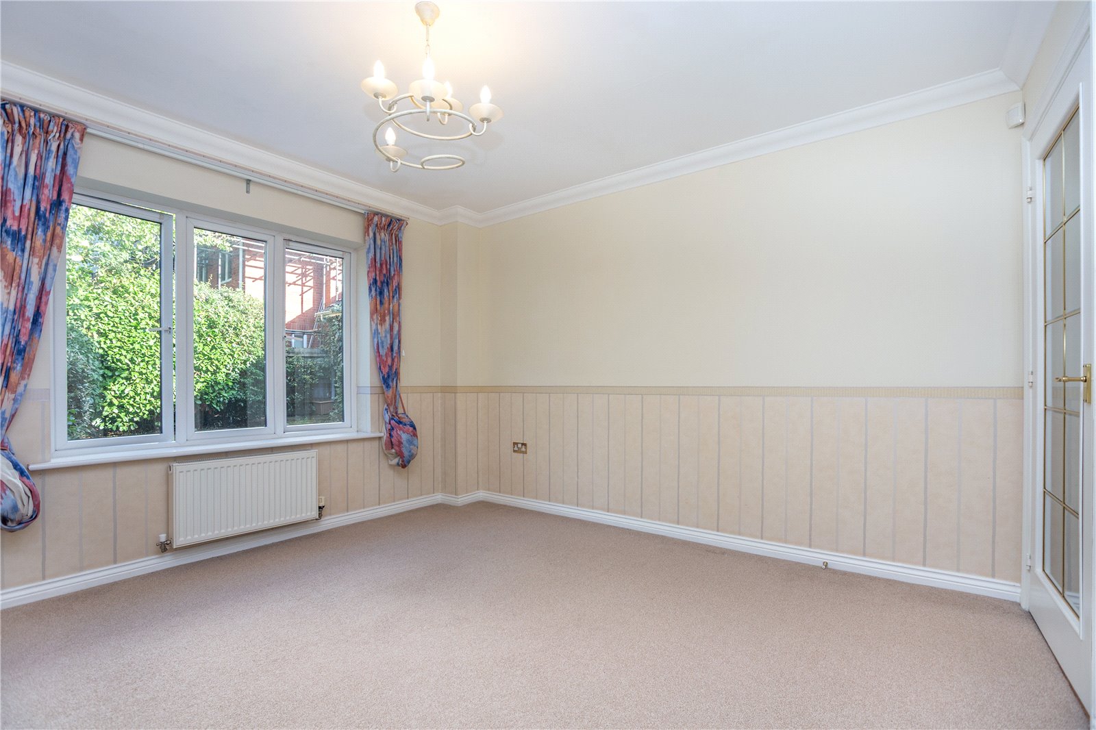 5 bedroom House to let in Cheltenham, Gloucestershire