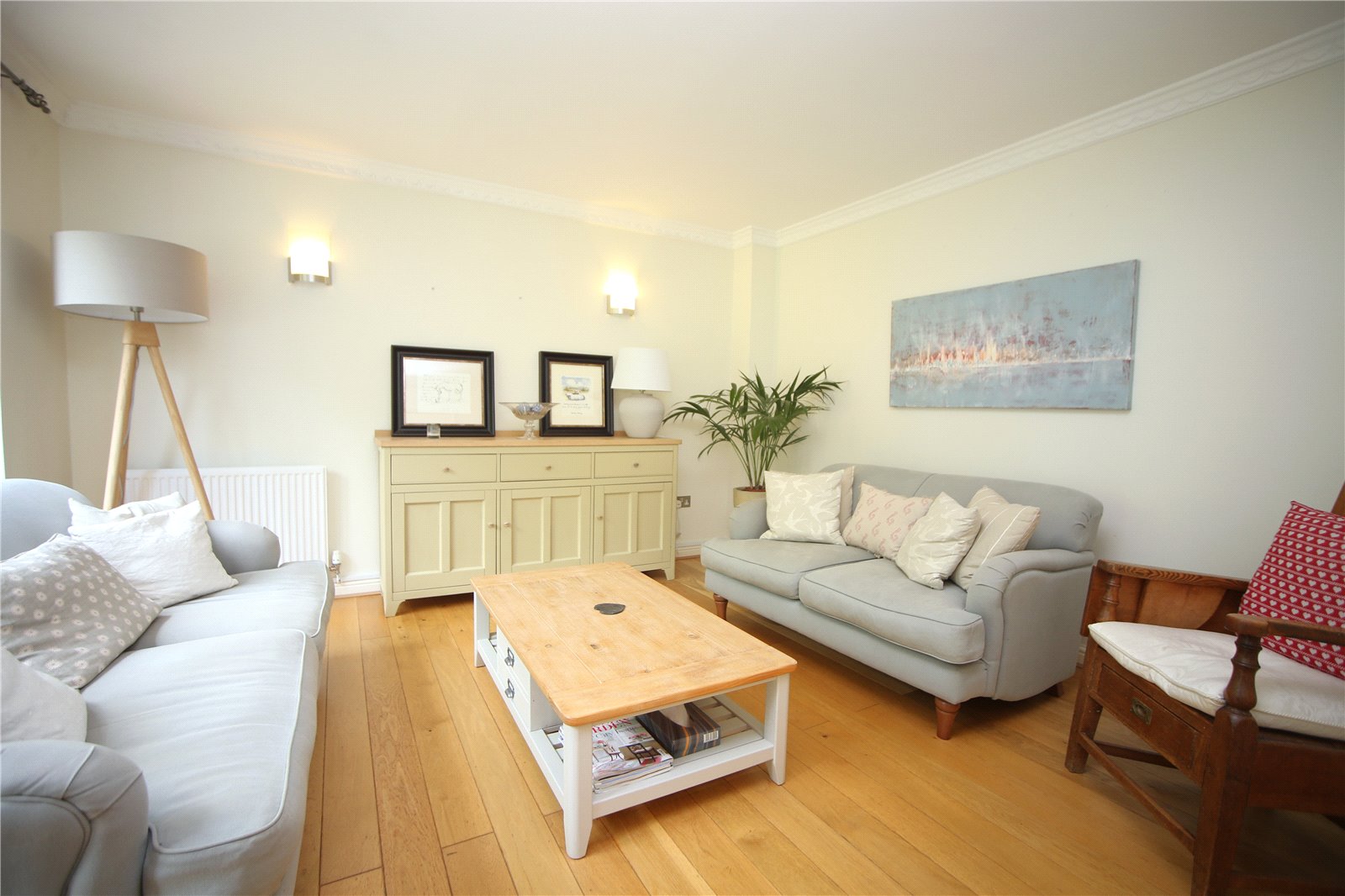 4 bedroom House to let in Cheltenham, Gloucestershire