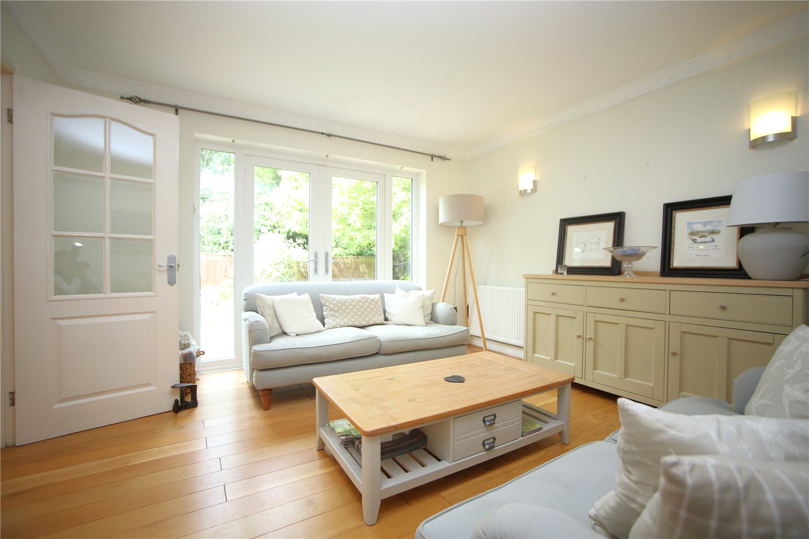 4 bedroom House to let in Cheltenham, Gloucestershire