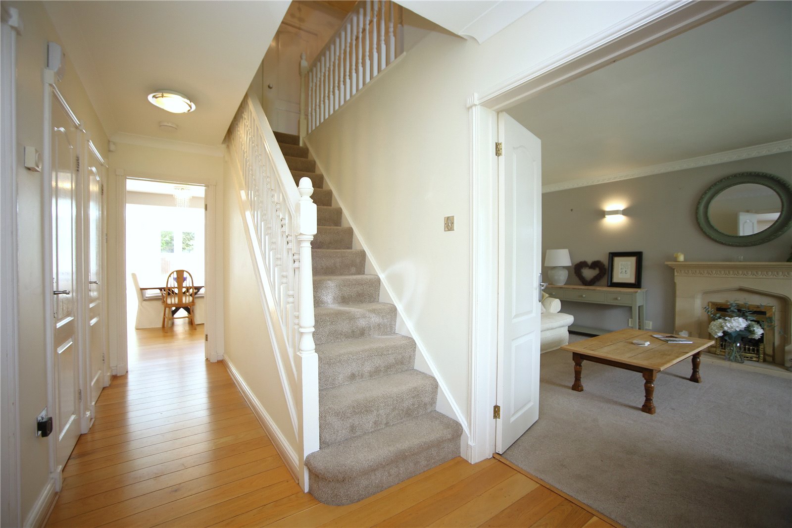 4 bedroom House to let in Cheltenham, Gloucestershire