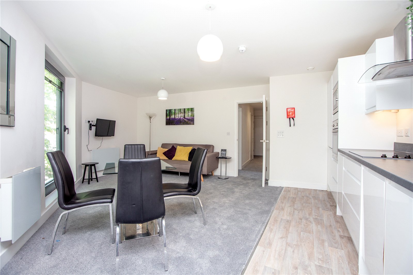 1 bedroom Flat to let in Cheltenham, Gloucestershire