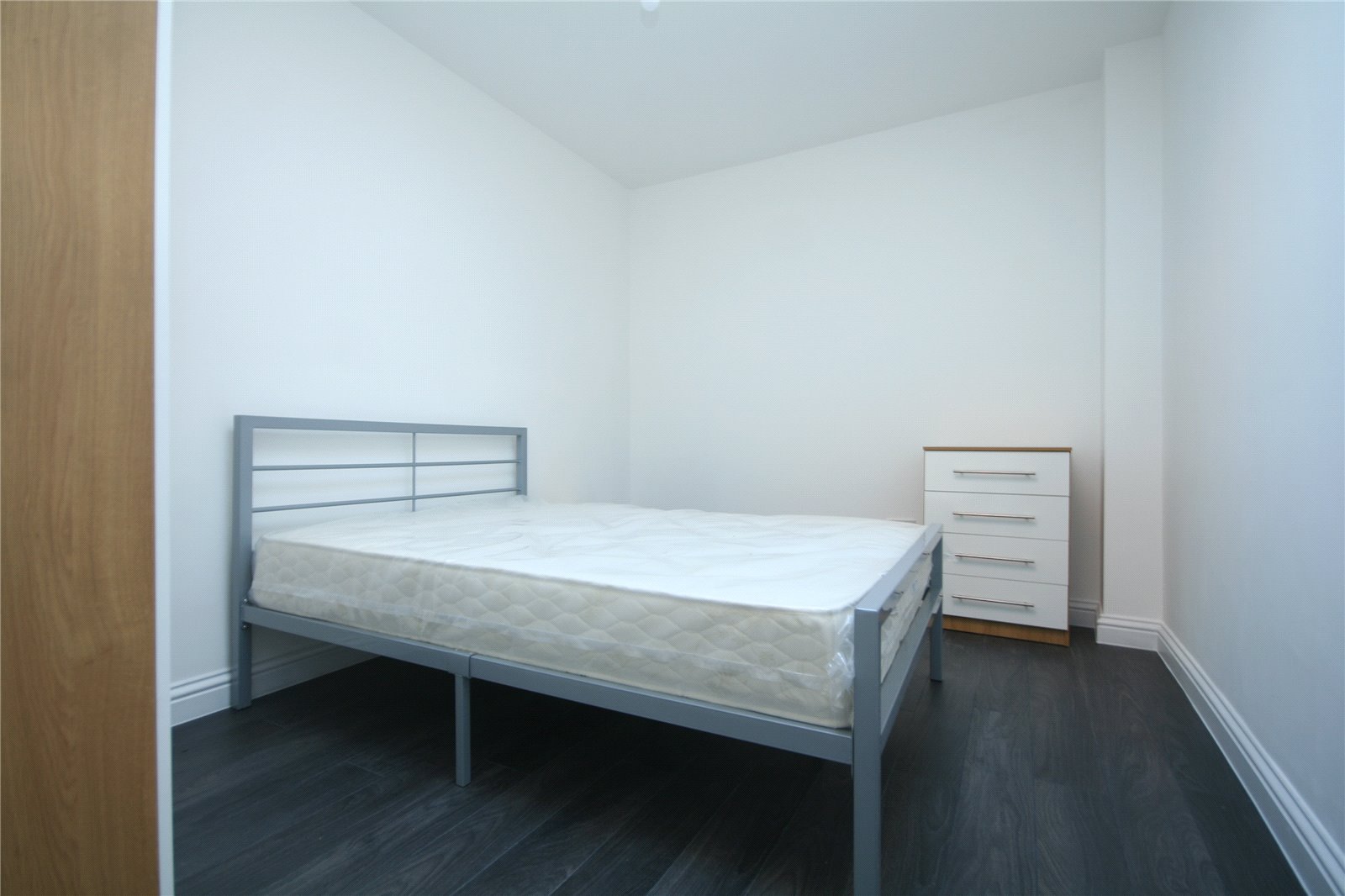 2 bedroom Flat to let in Cheltenham, Gloucestershire