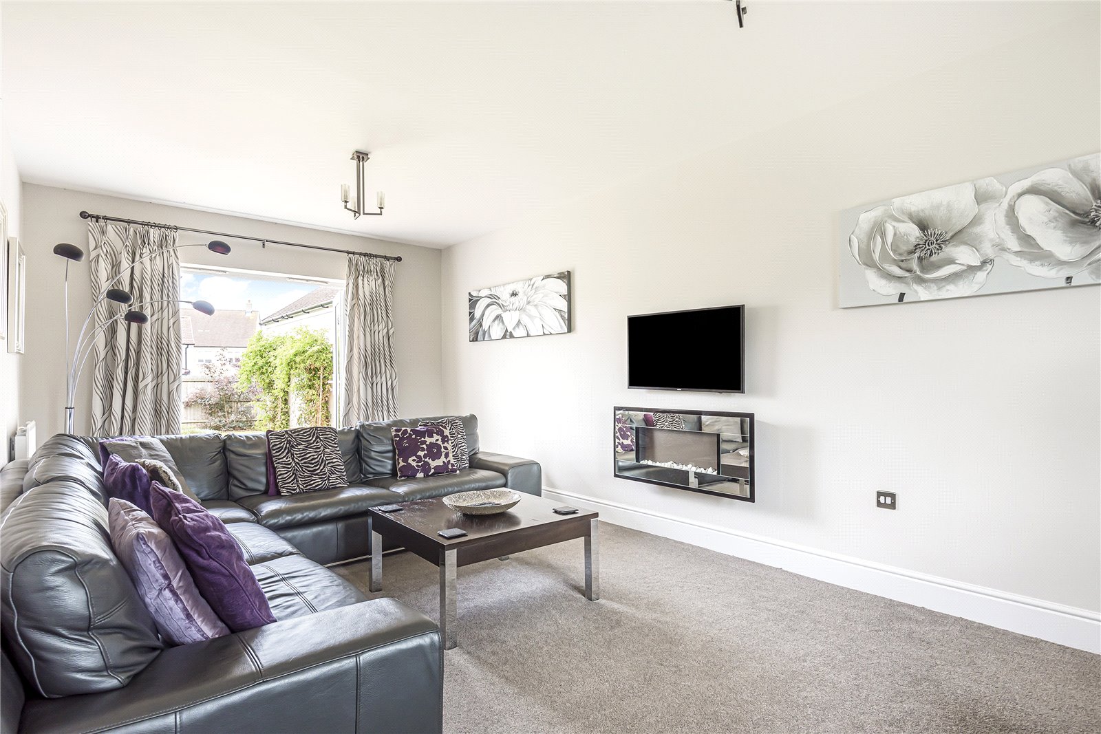 4 bedroom House to let in Alderton, Tewkesbury, Gloucestershire