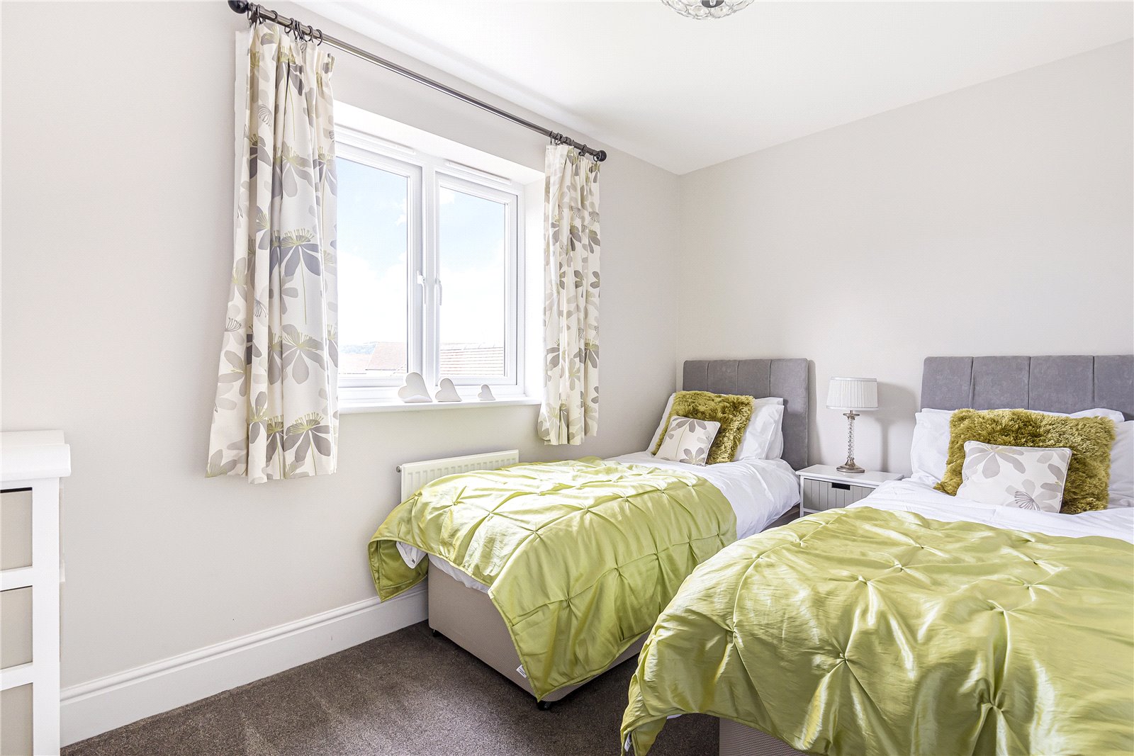 4 bedroom House to let in Alderton, Tewkesbury, Gloucestershire