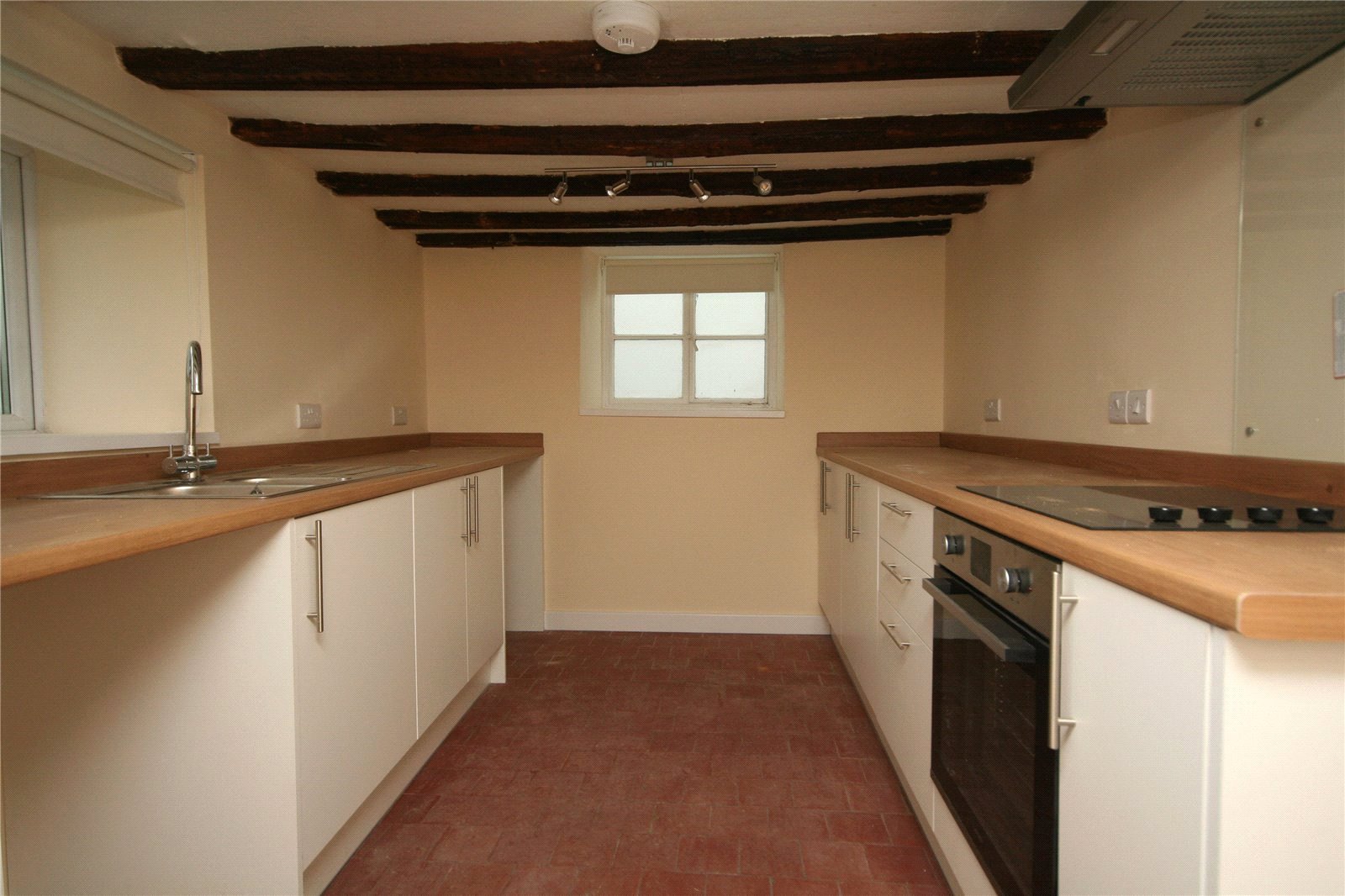 2 bedroom House to let in Tewkesbury, Worcestershire