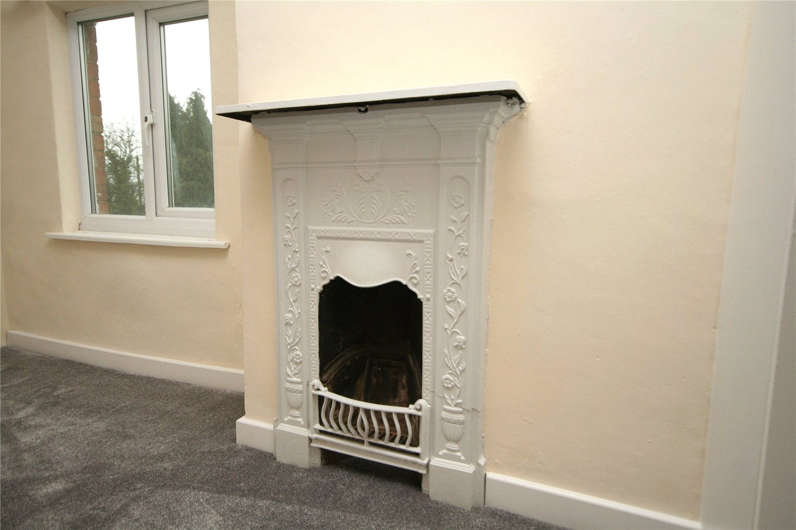 2 bedroom House to let in Tewkesbury, Worcestershire