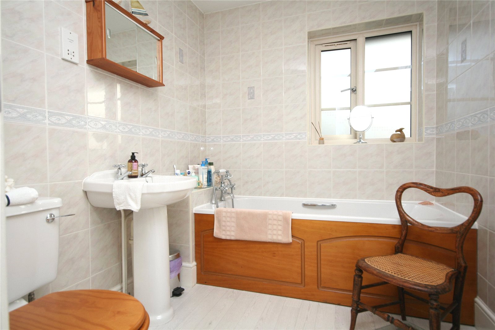 4 bedroom House to let in Broadway, Worcestershire