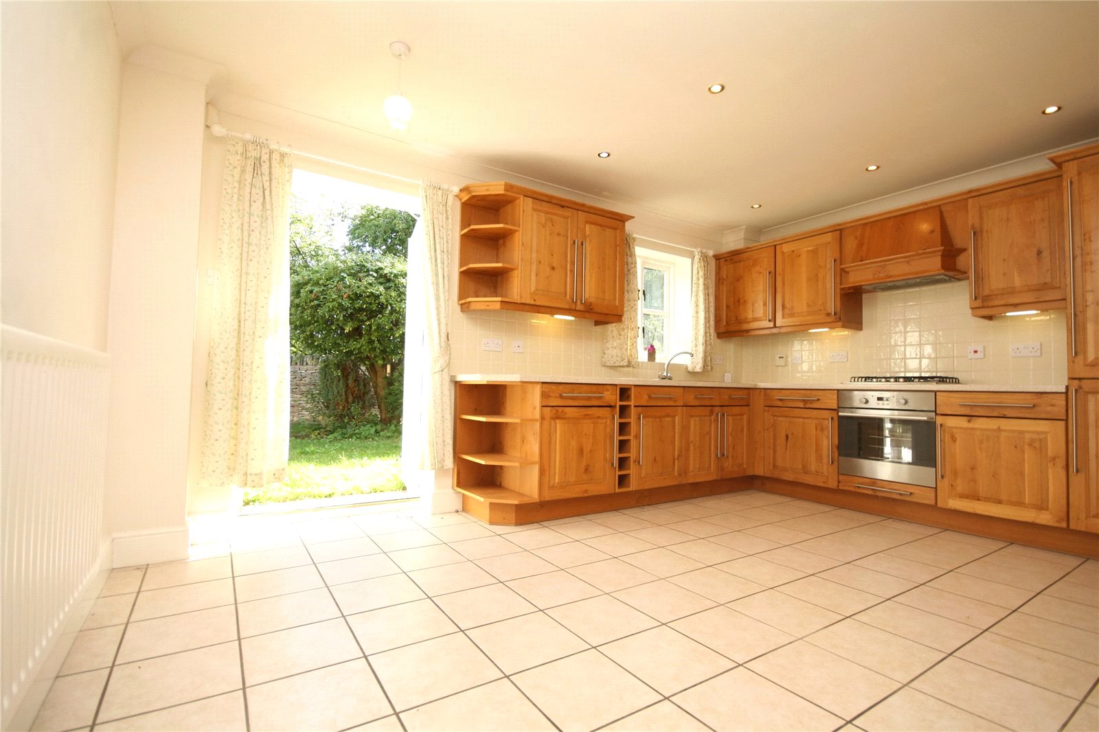 3 bedroom House to let in Broadway, Worcestershire