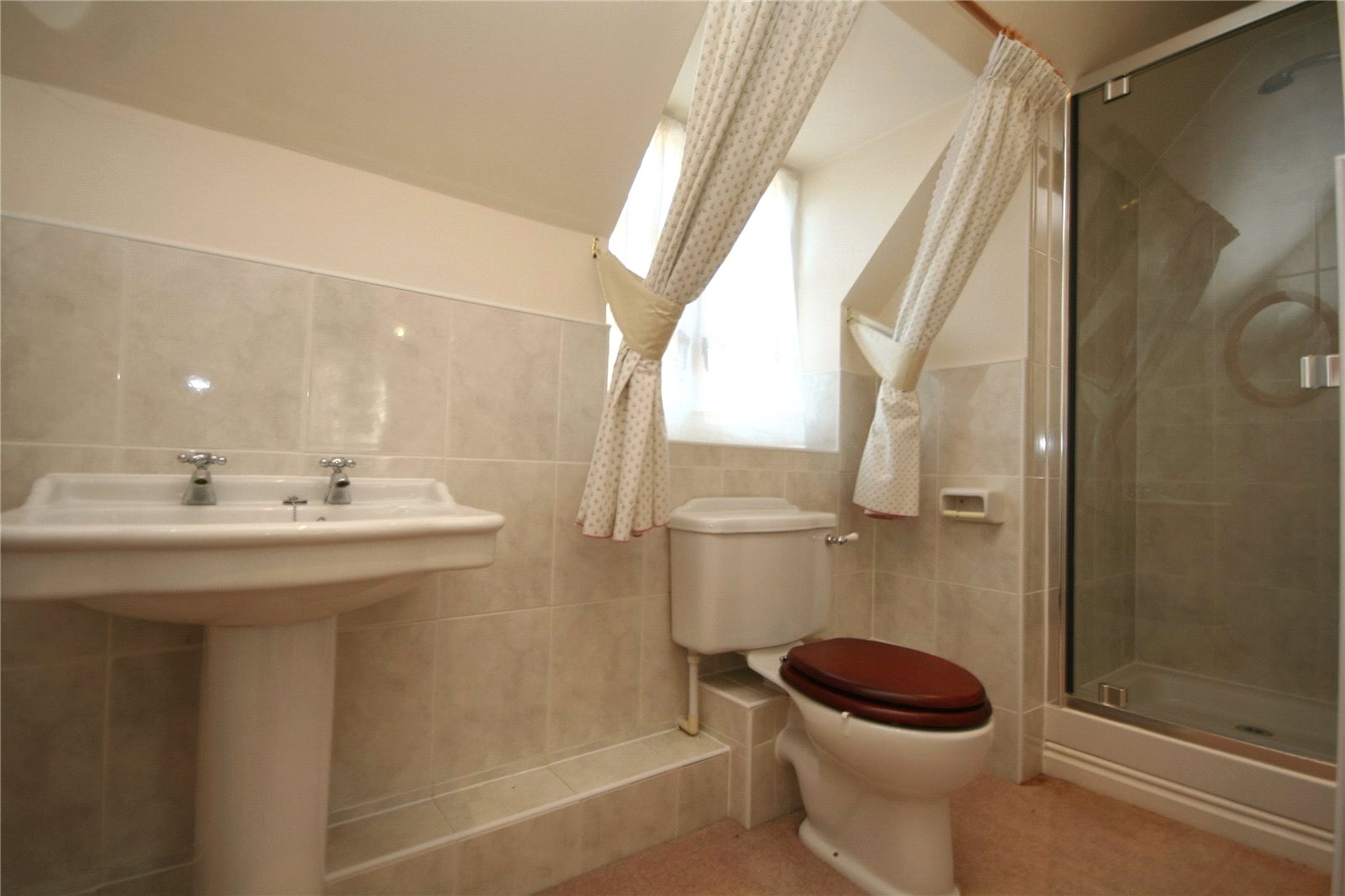 3 bedroom House to let in Broadway, Worcestershire