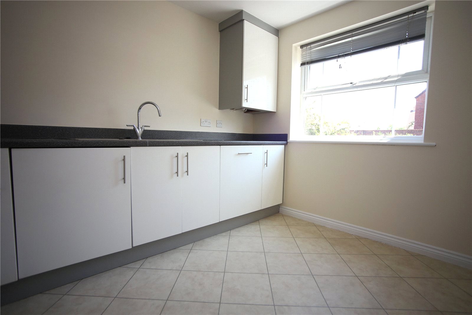 3 bedroom House to let in Evesham, Worcestershire