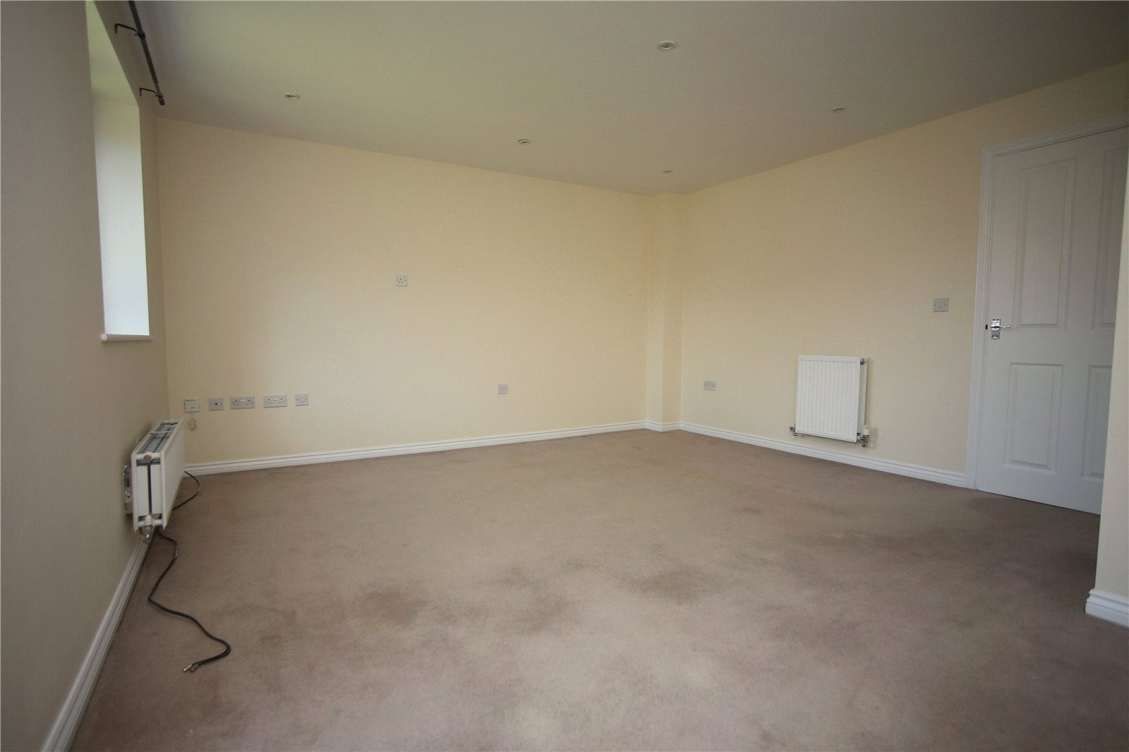 3 bedroom House to let in Evesham, Worcestershire
