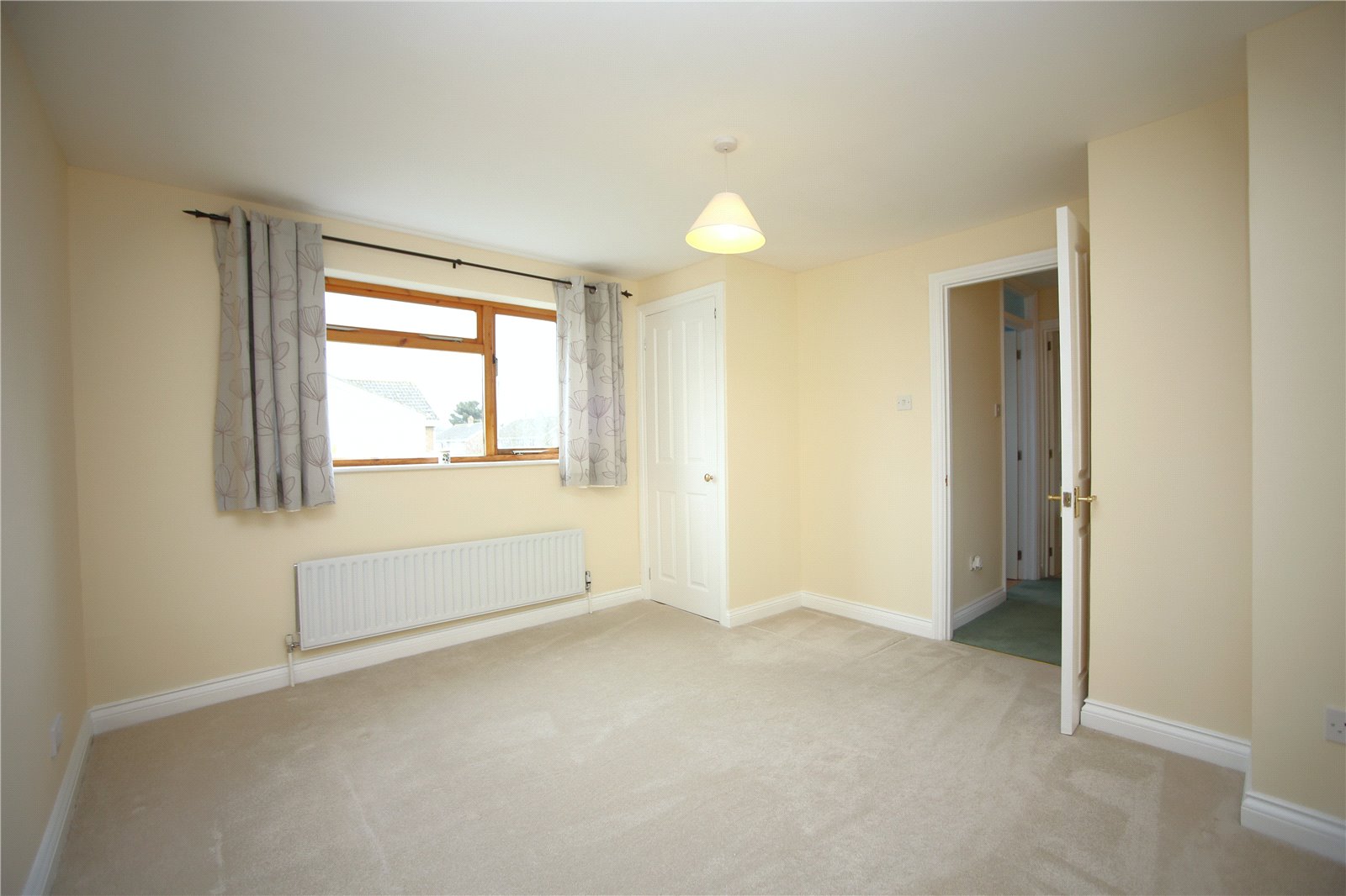 4 bedroom House to let in Swindon Village, Cheltenham, Gloucestershire