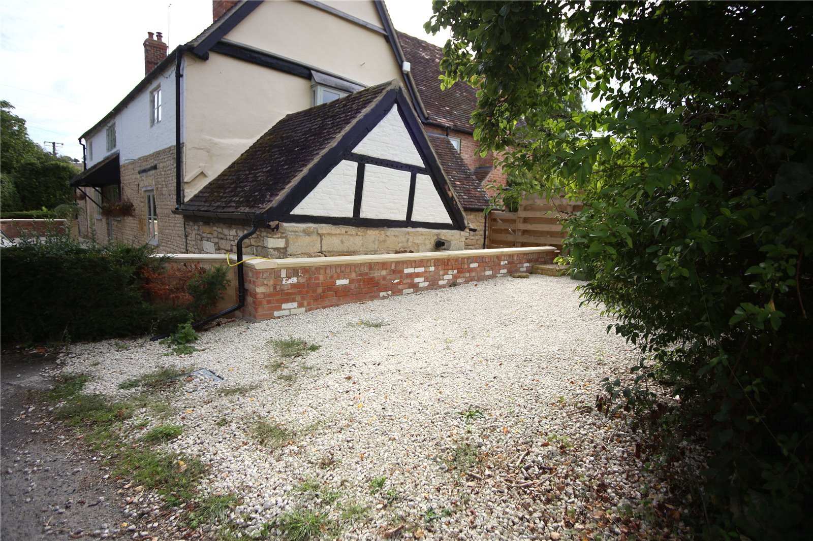1 bedroom House to let in Oxenton, Cheltenham, Gloucestershire