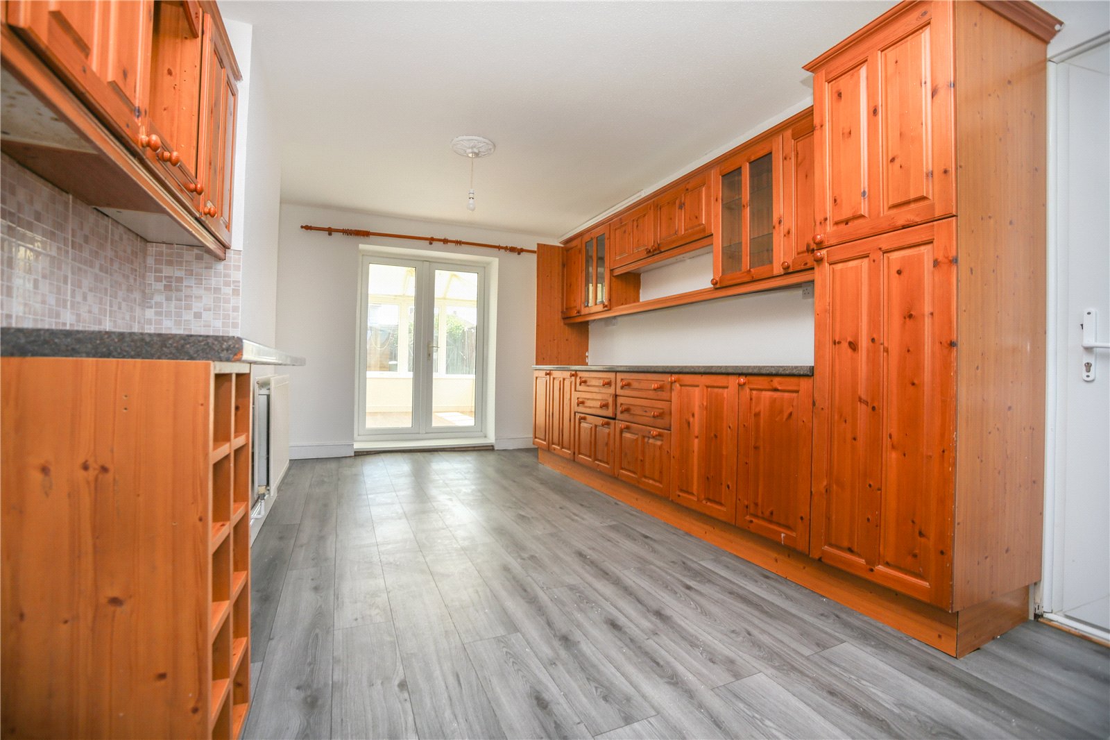 3 bedroom House to let in Cheltenham, Gloucestershire