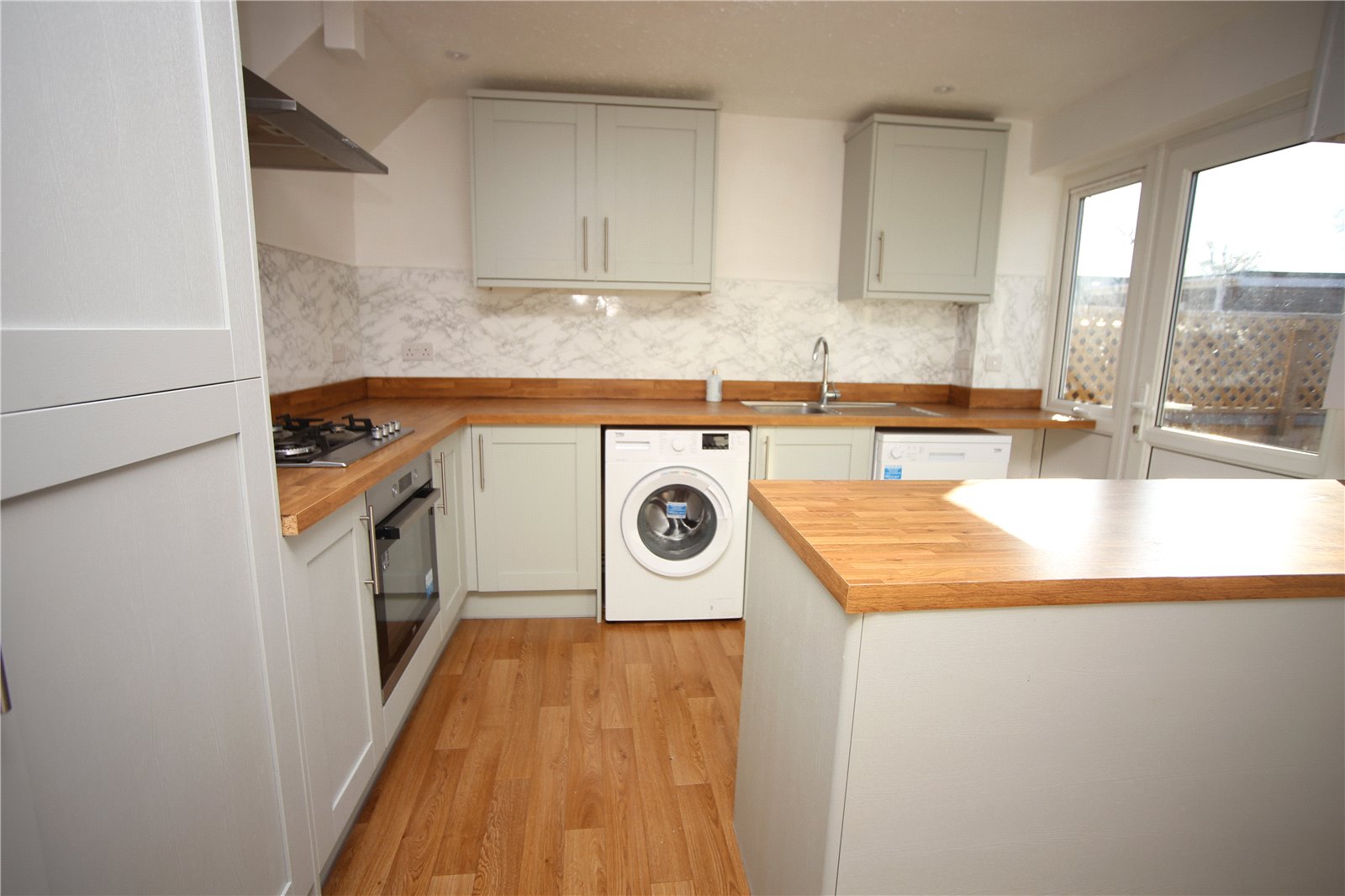 3 bedroom House to let in Cheltenham, Gloucestershire