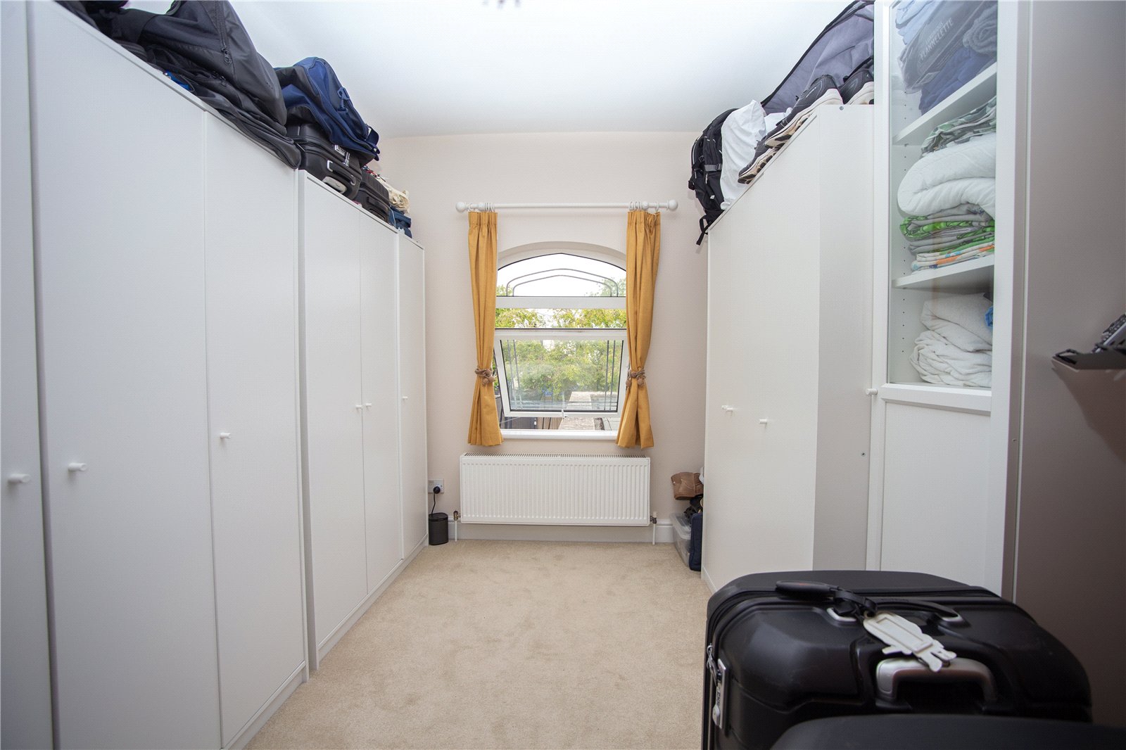 4 bedroom House to let in Up Hatherley, Cheltenham, Gloucestershire