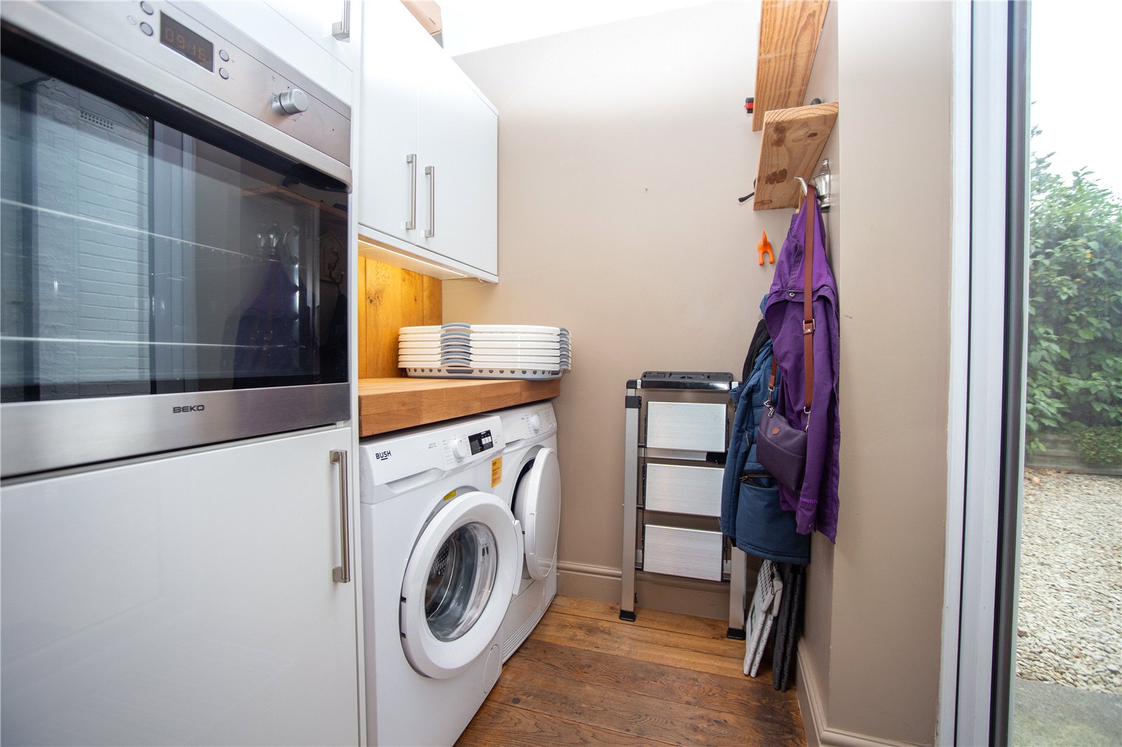 4 bedroom House to let in Up Hatherley, Cheltenham, Gloucestershire