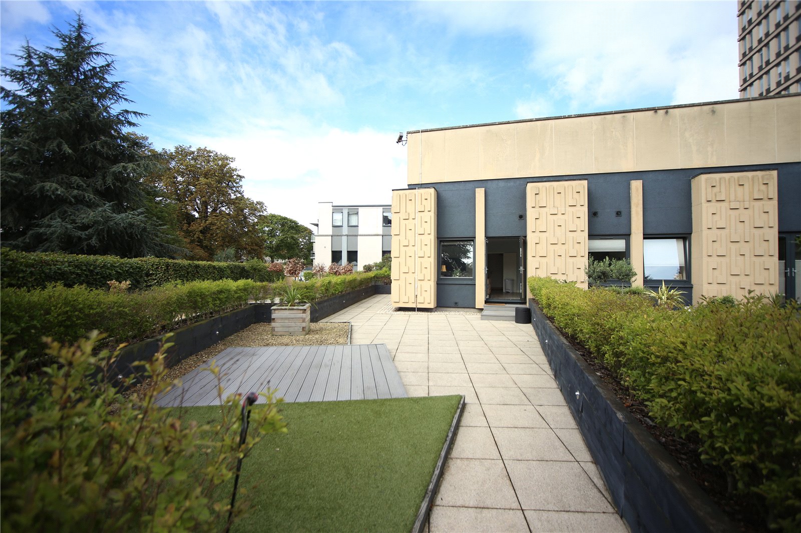 1 bedroom Flat to let in Cheltenham, Gloucestershire