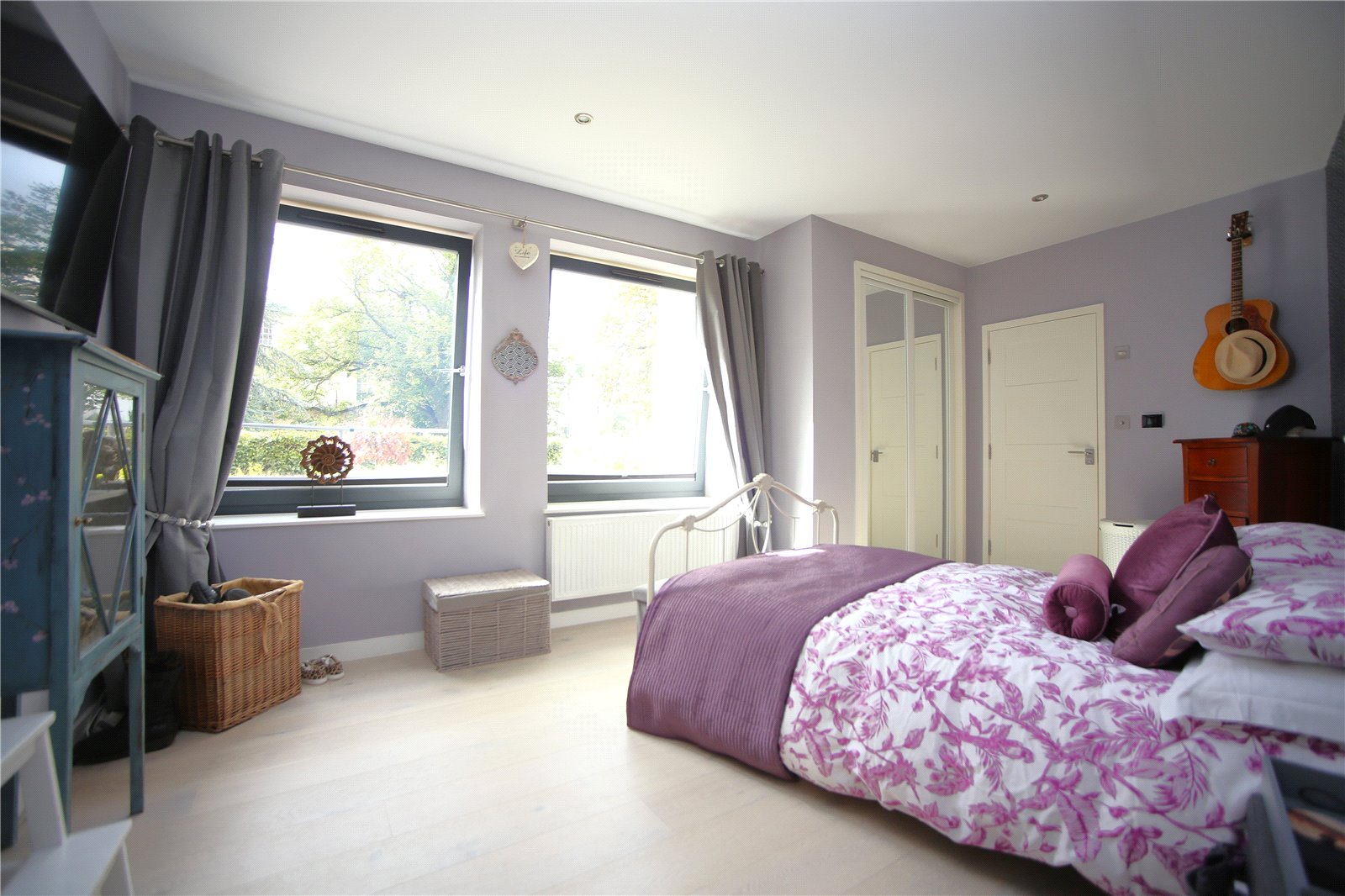 1 bedroom Flat to let in Cheltenham, Gloucestershire