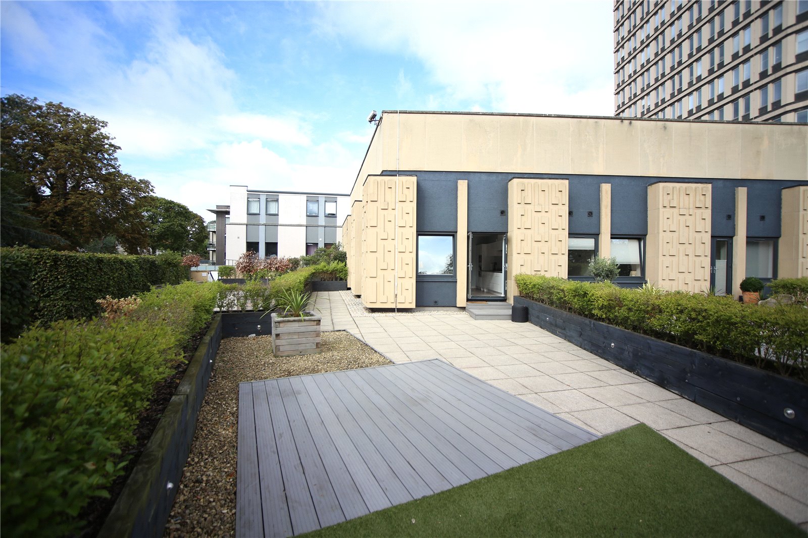 1 bedroom Flat to let in Cheltenham, Gloucestershire