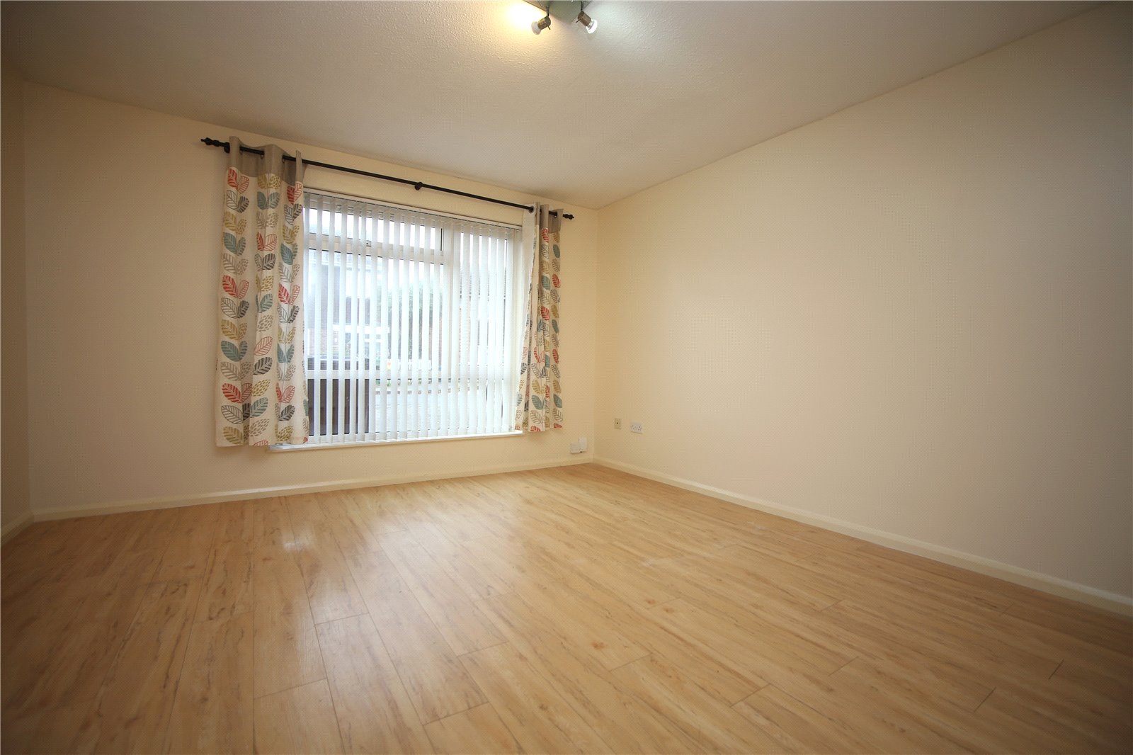 3 bedroom House to let in Cheltenham, Gloucestershire