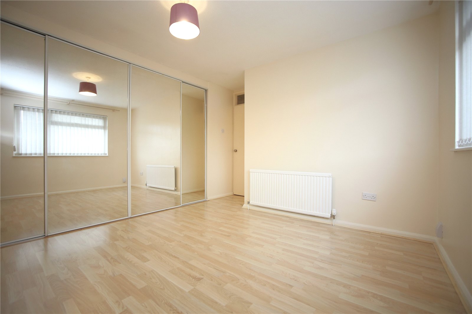 3 bedroom House to let in Cheltenham, Gloucestershire