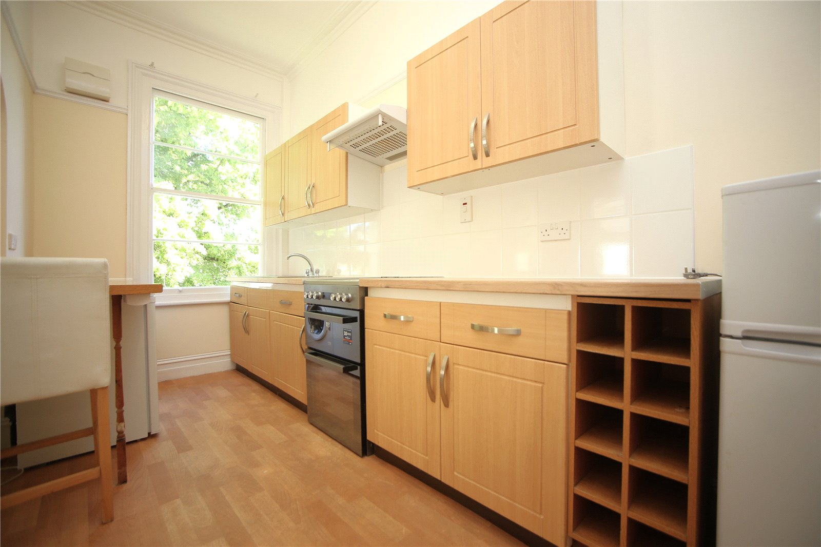 2 bedroom Flat to let in Cheltenham, Gloucestershire