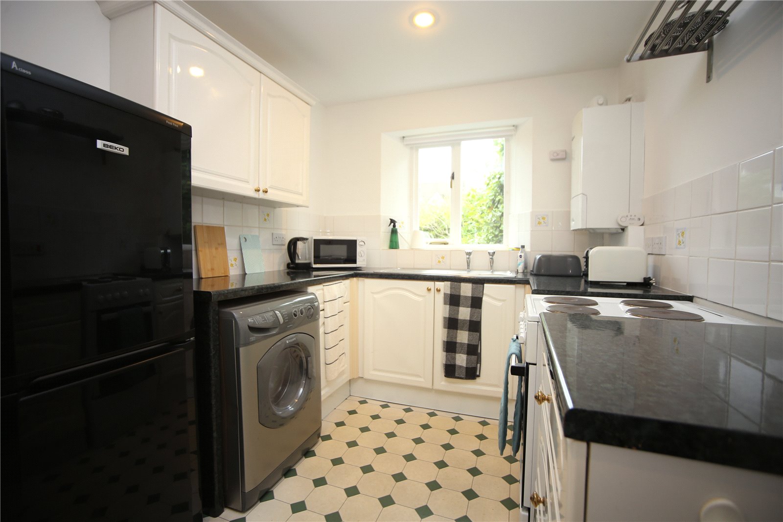 1 bedroom House to let in Prestbury, Cheltenham, Gloucestershire