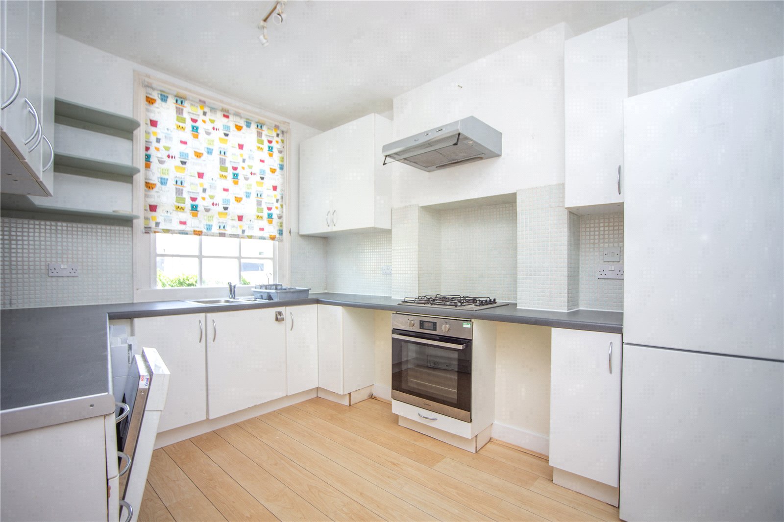 2 bedroom House to let in Cheltenham, Gloucestershire