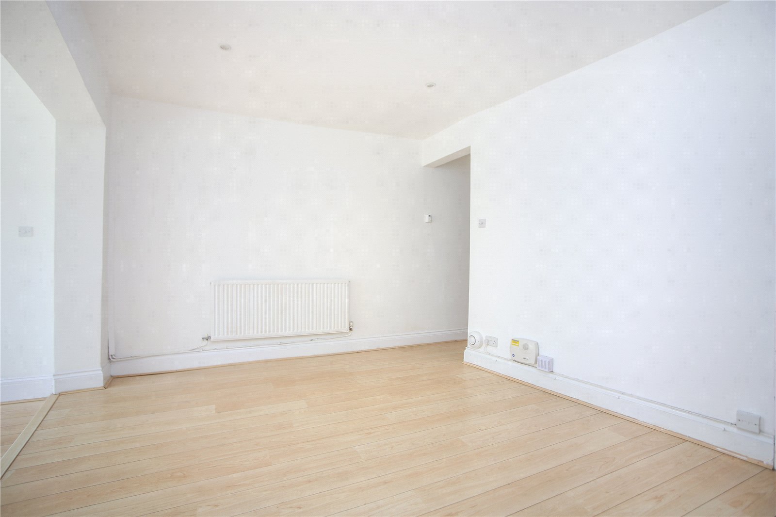 2 bedroom House to let in Cheltenham, Gloucestershire