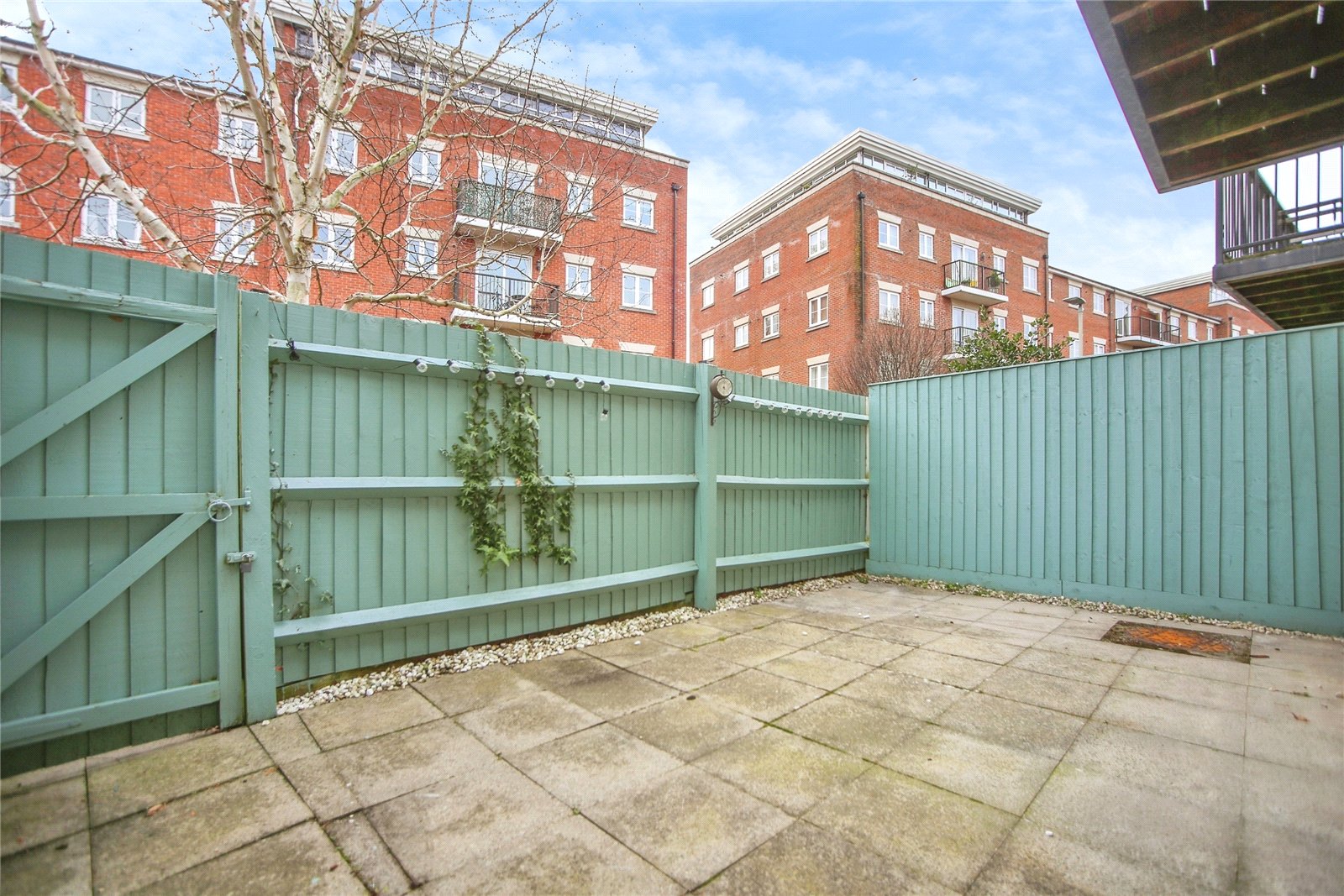 3 bedroom House to let in Cheltenham, Gloucestershire