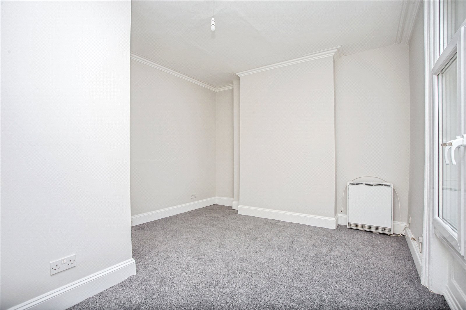 1 bedroom Flat to let in Gloucester, Gloucestershire