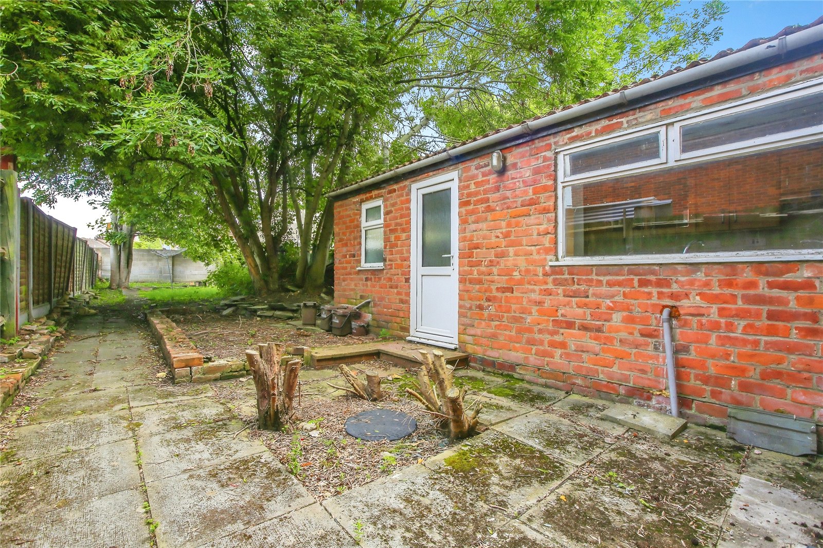 1 bedroom Flat to let in Gloucester, Gloucestershire