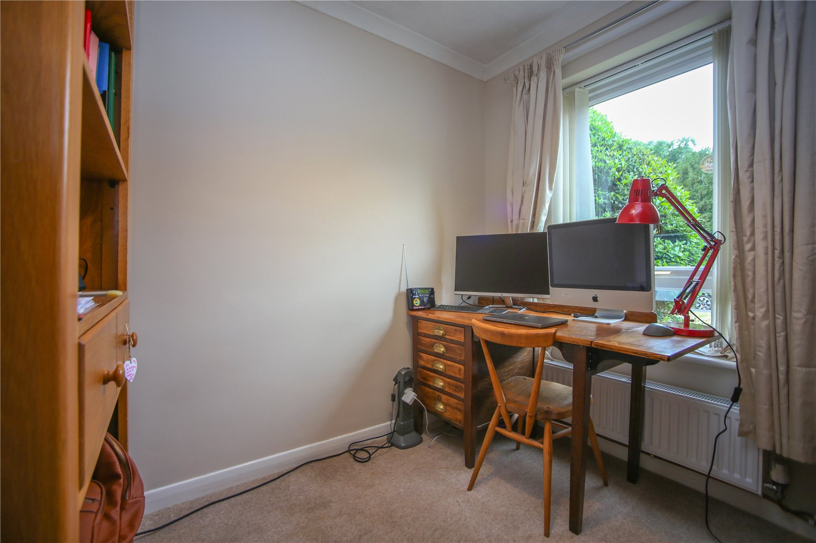 4 bedroom House to let in Charlton Kings, Cheltenham, Gloucestershire