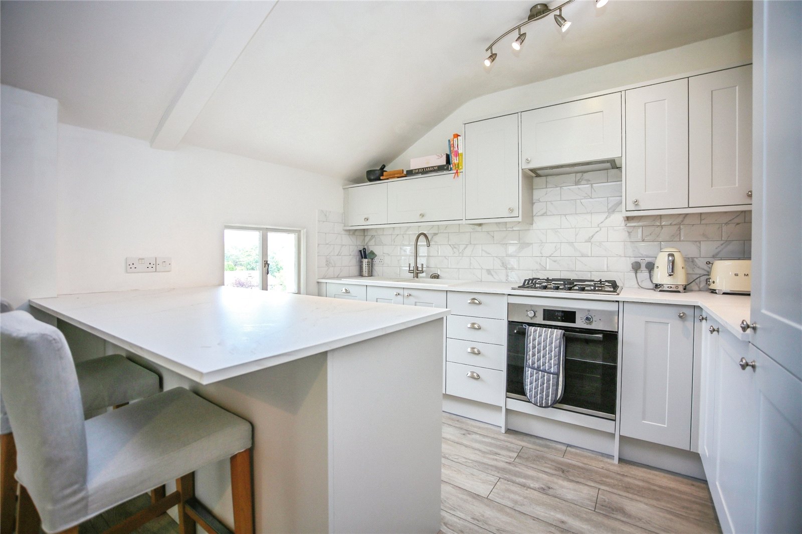 2 bedroom Flat to let in Pittville Crescent, 16 Pittville Crescent