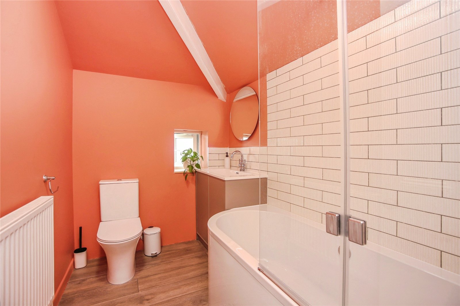 2 bedroom Flat to let in Pittville Crescent, 16 Pittville Crescent