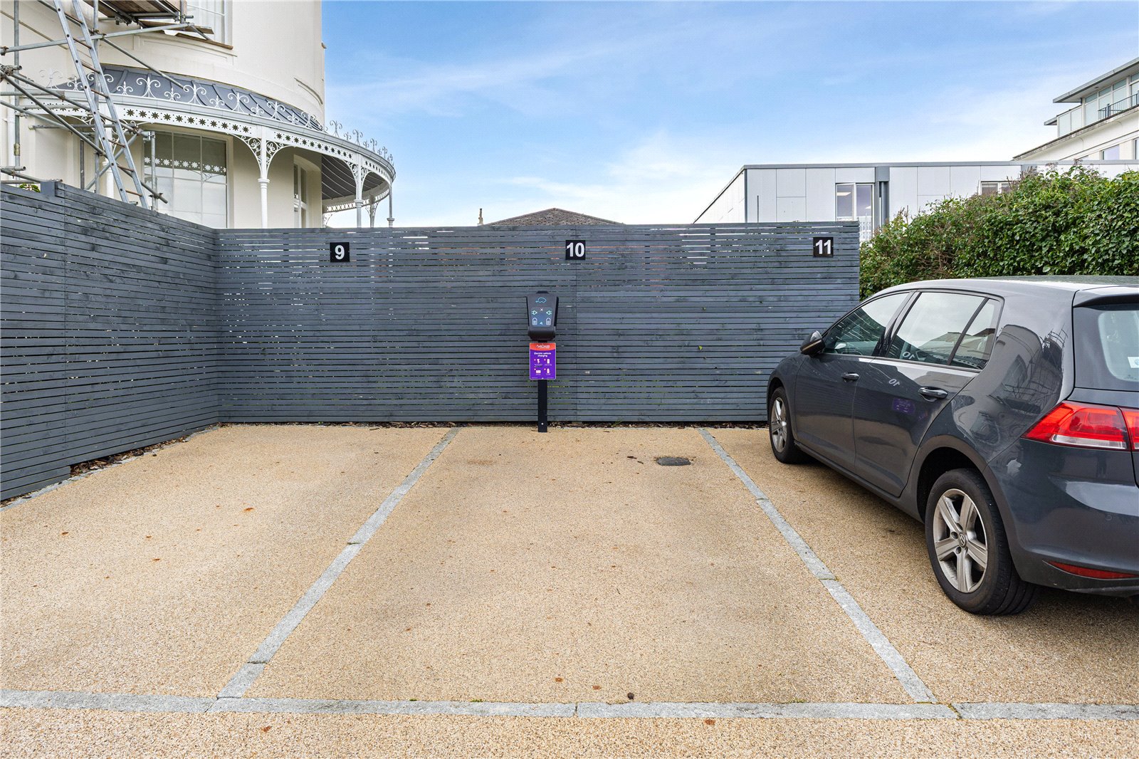 2 bedroom Flat to let in Cheltenham, Gloucestershire
