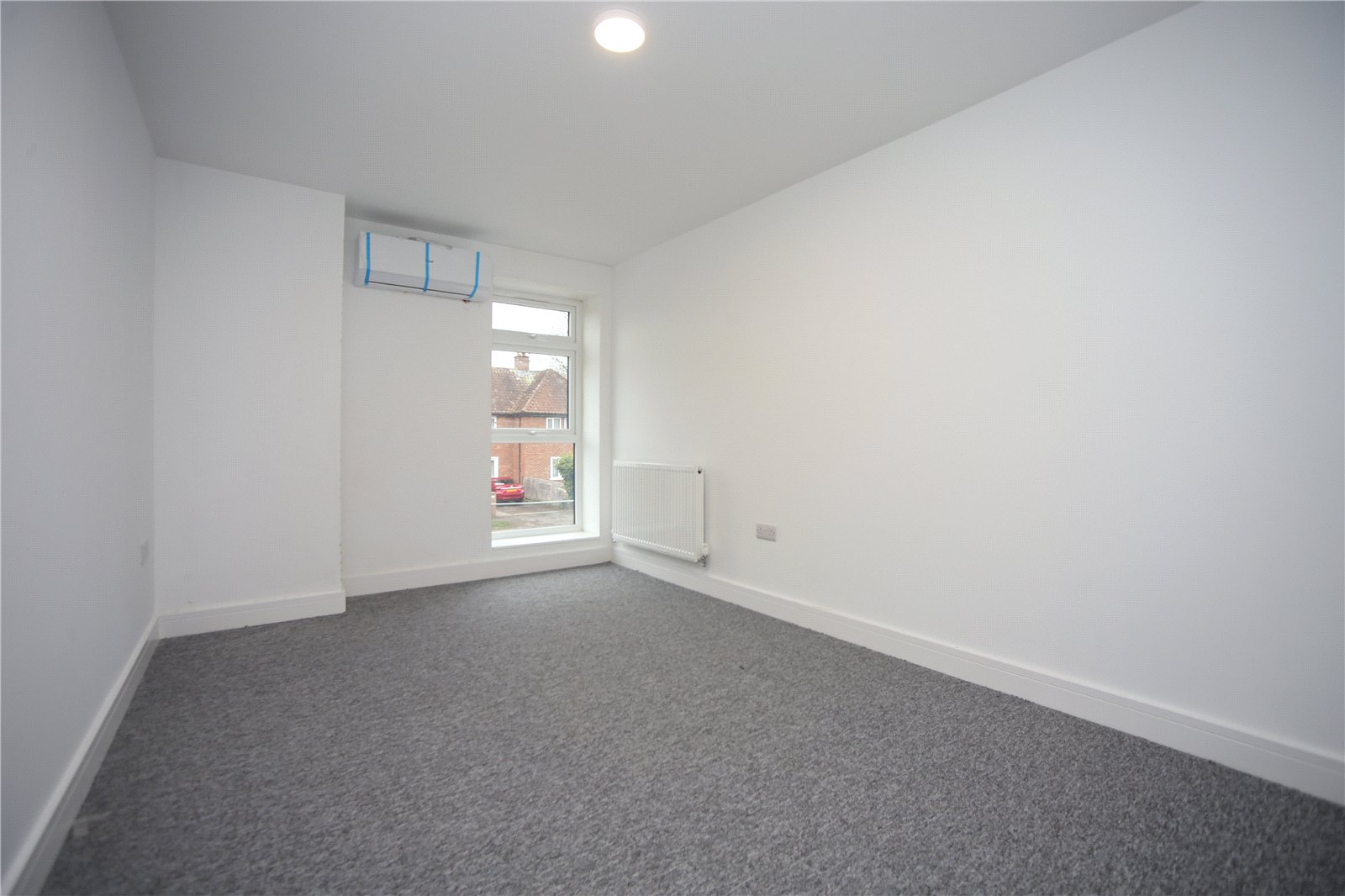 2 bedroom Flat to let in Cheltenham, Gloucestershire