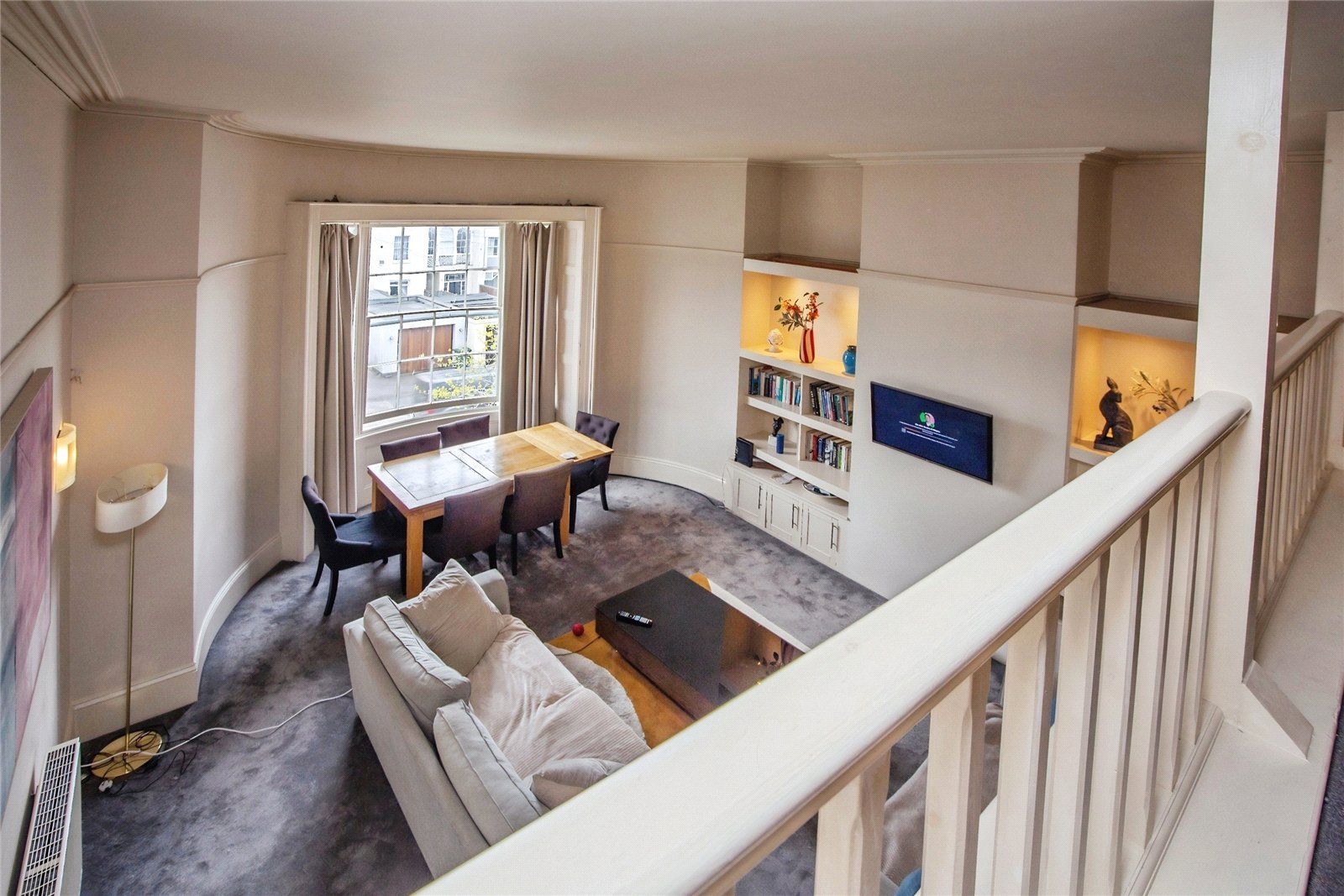 3 bedroom Flat to let in Cheltenham, Gloucestershire