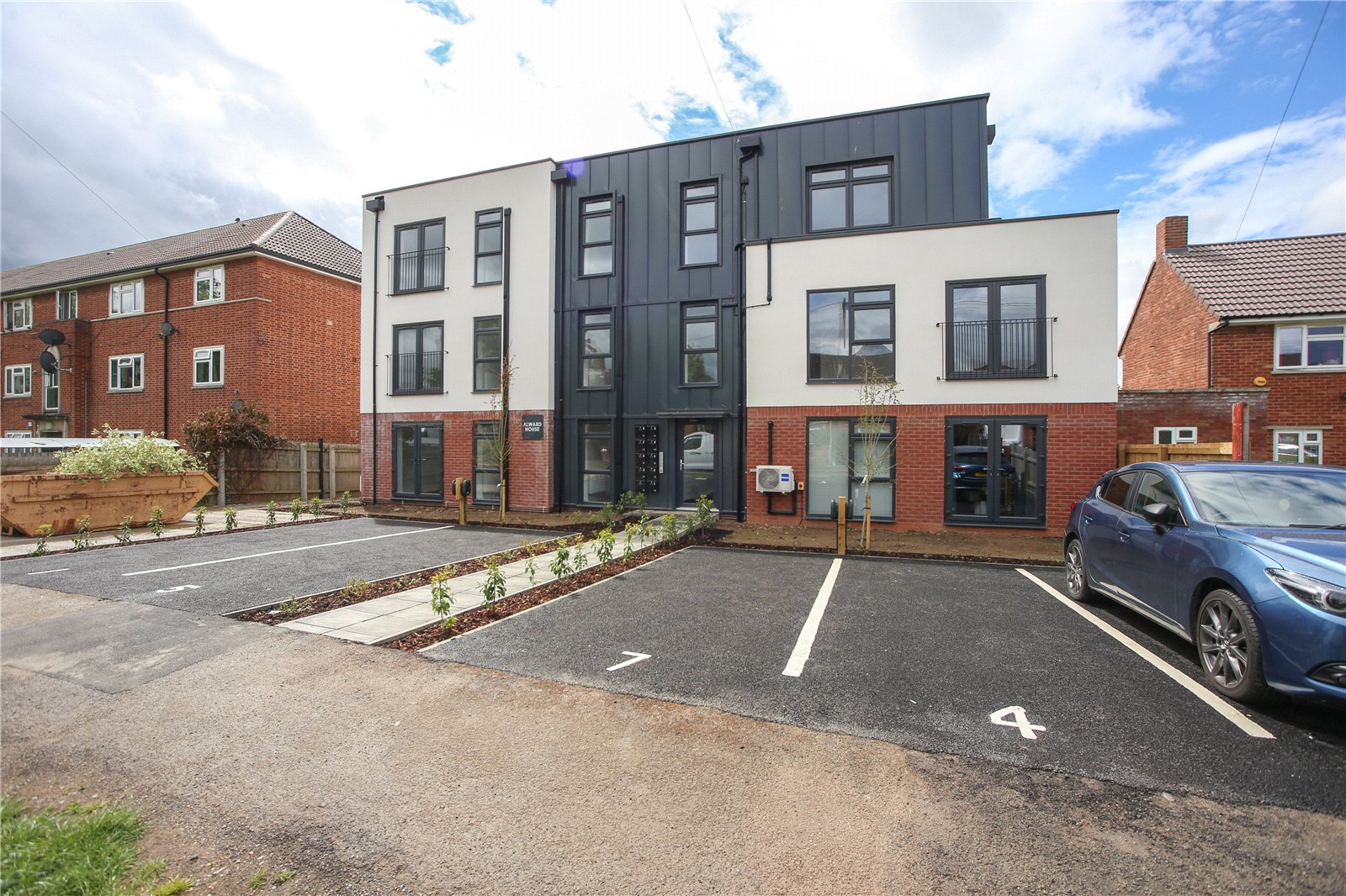 1 bedroom Flat to let in Cheltenham, Gloucestershire
