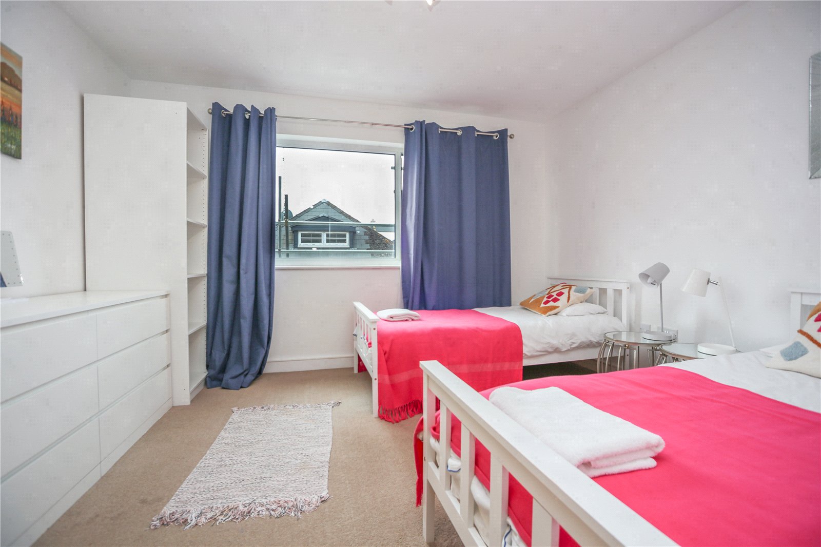 2 bedroom Flat to let in Cheltenham, Gloucestershire