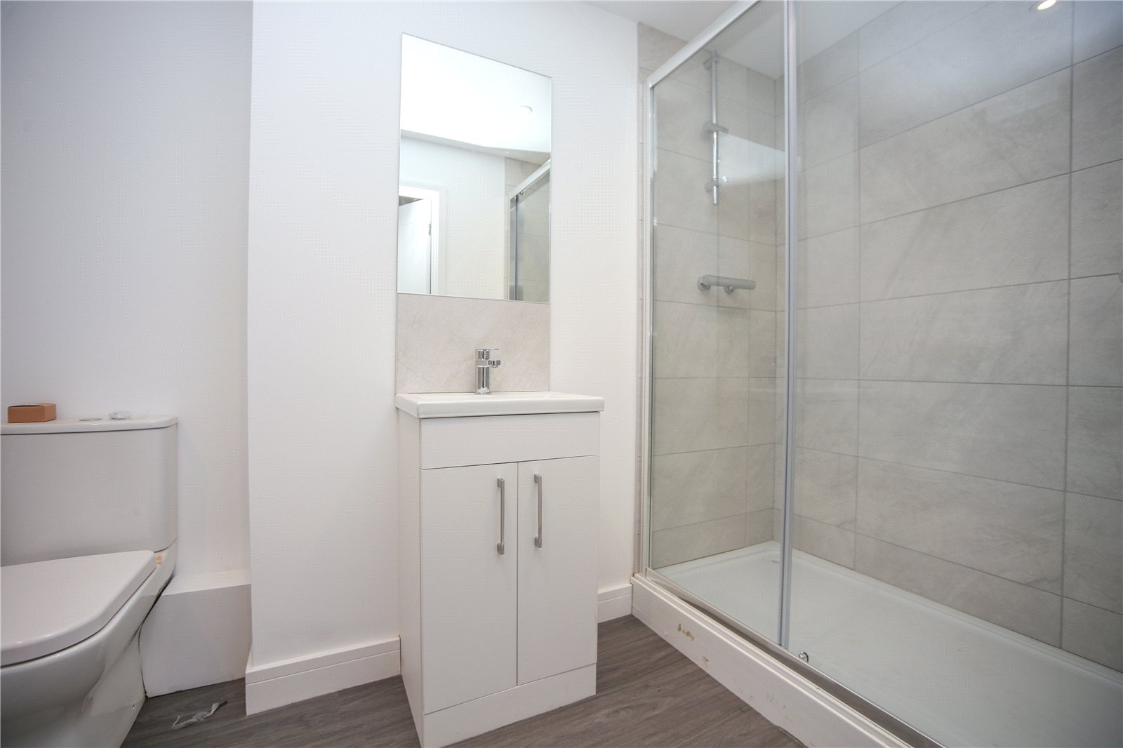 2 bedroom Flat to let in Cheltenham, Gloucestershire