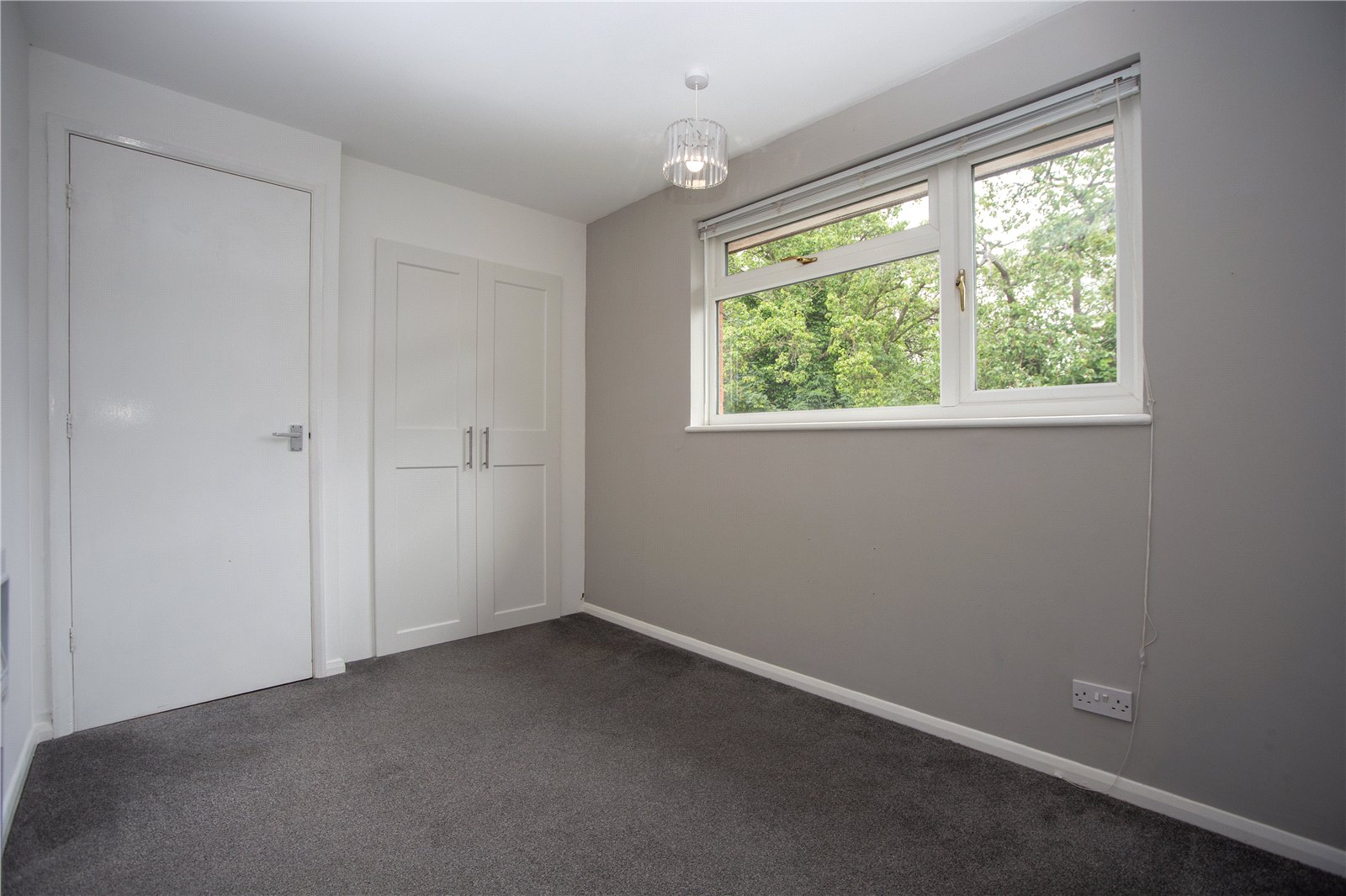 2 bedroom House to let in Cheltenham, Gloucestershire