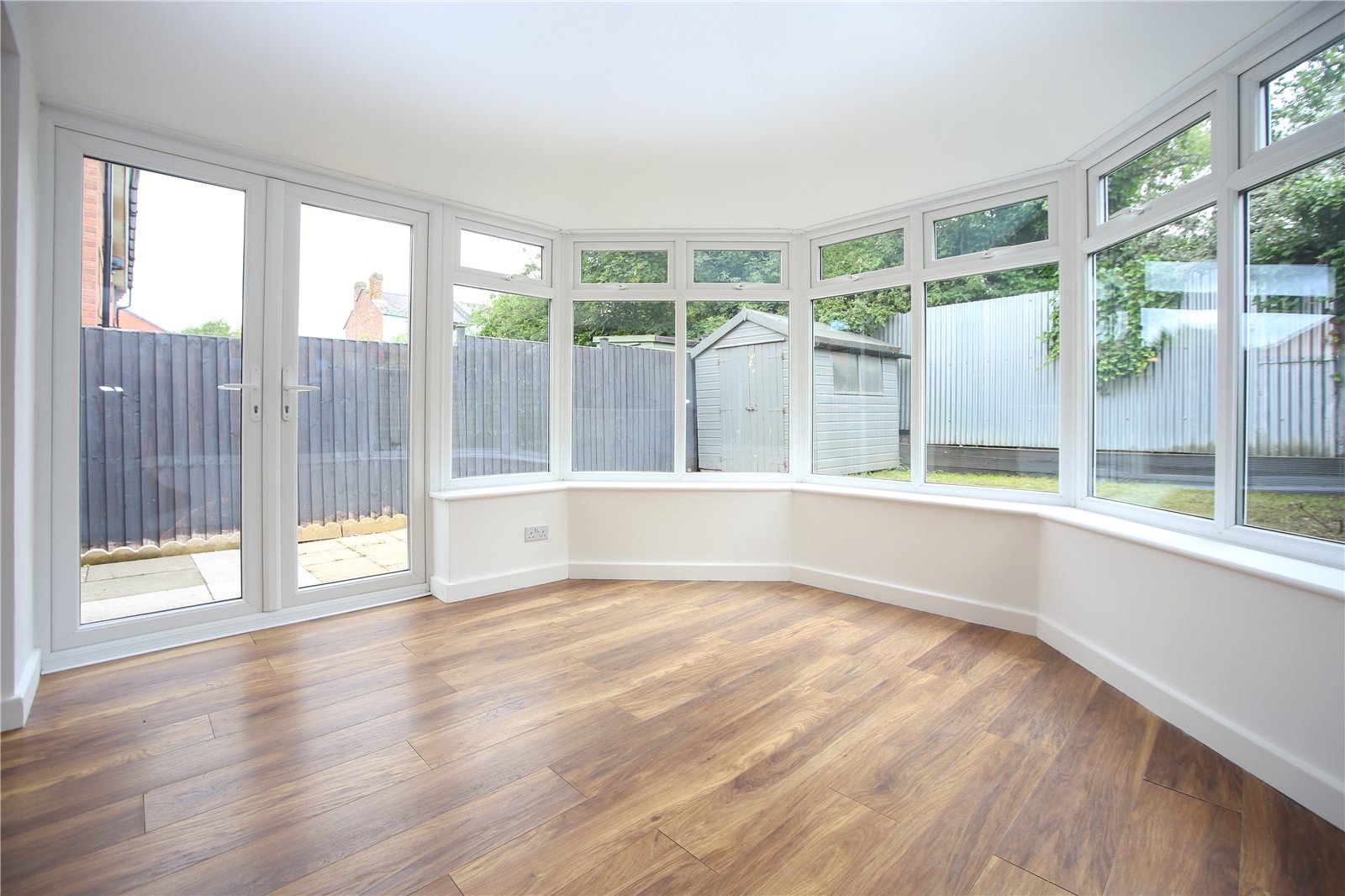 2 bedroom House to let in Cheltenham, Gloucestershire