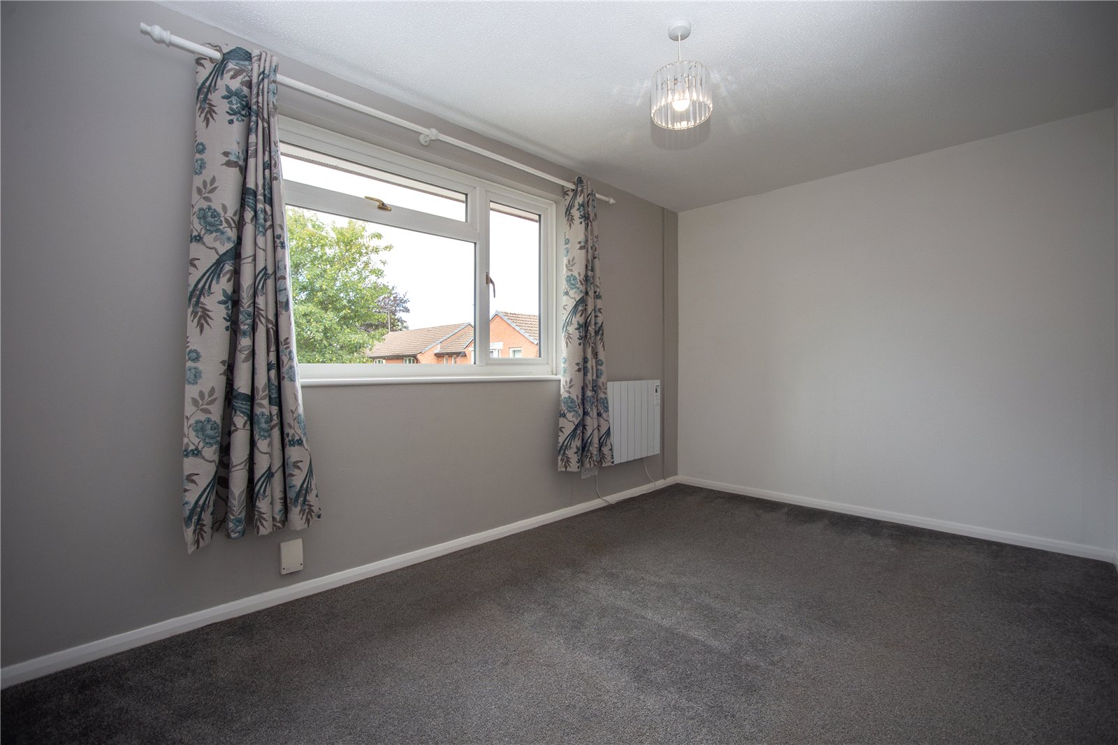 2 bedroom House to let in Cheltenham, Gloucestershire