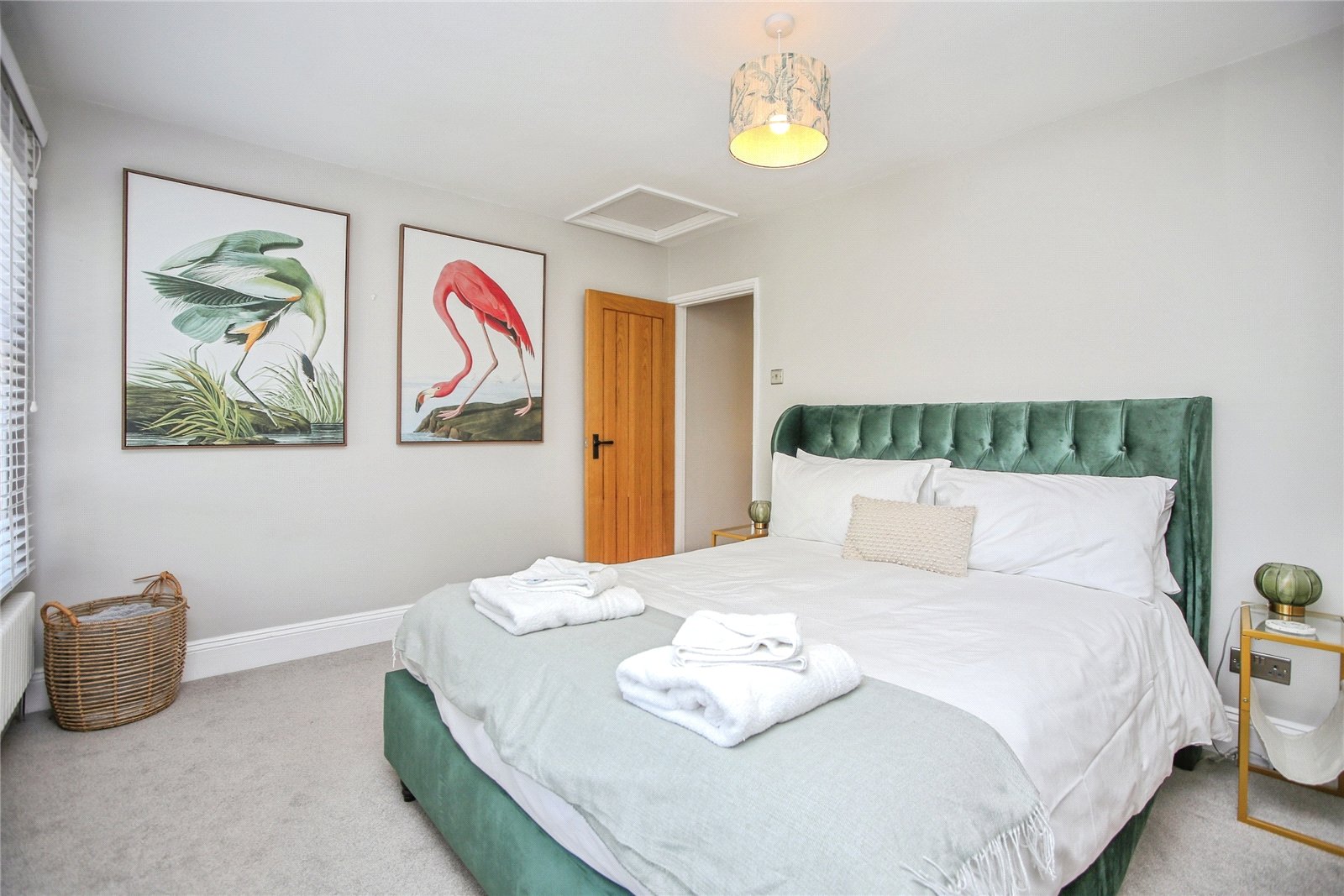 2 bedroom House to let in Cheltenham, Gloucestershire